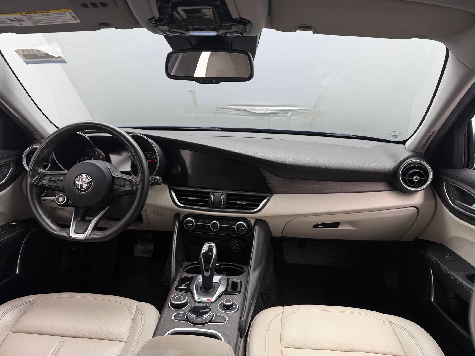 Thumbnail: 2020 Alfa Romeo Giulia - 2