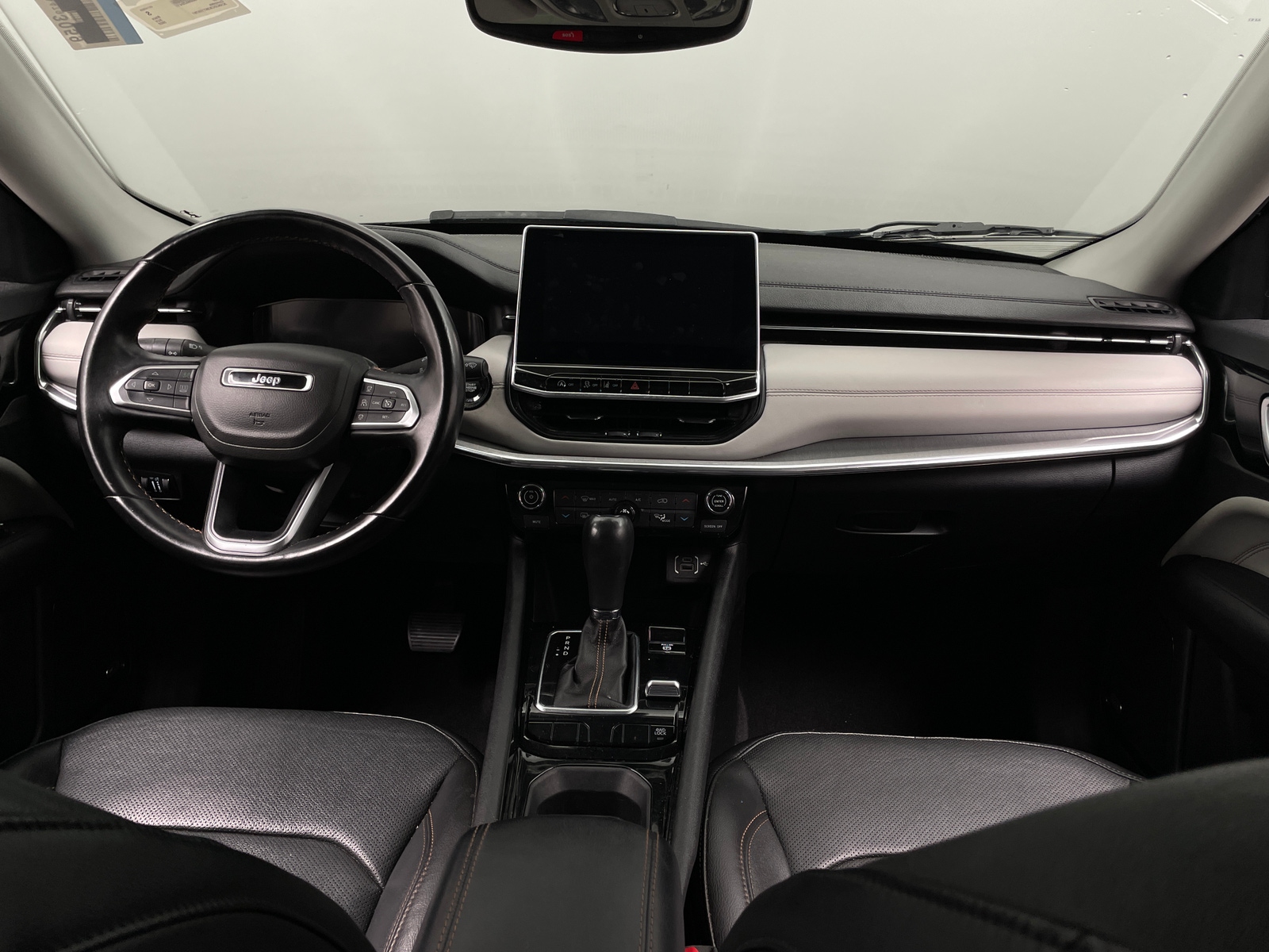 Thumbnail: 2022 Jeep Compass - 2