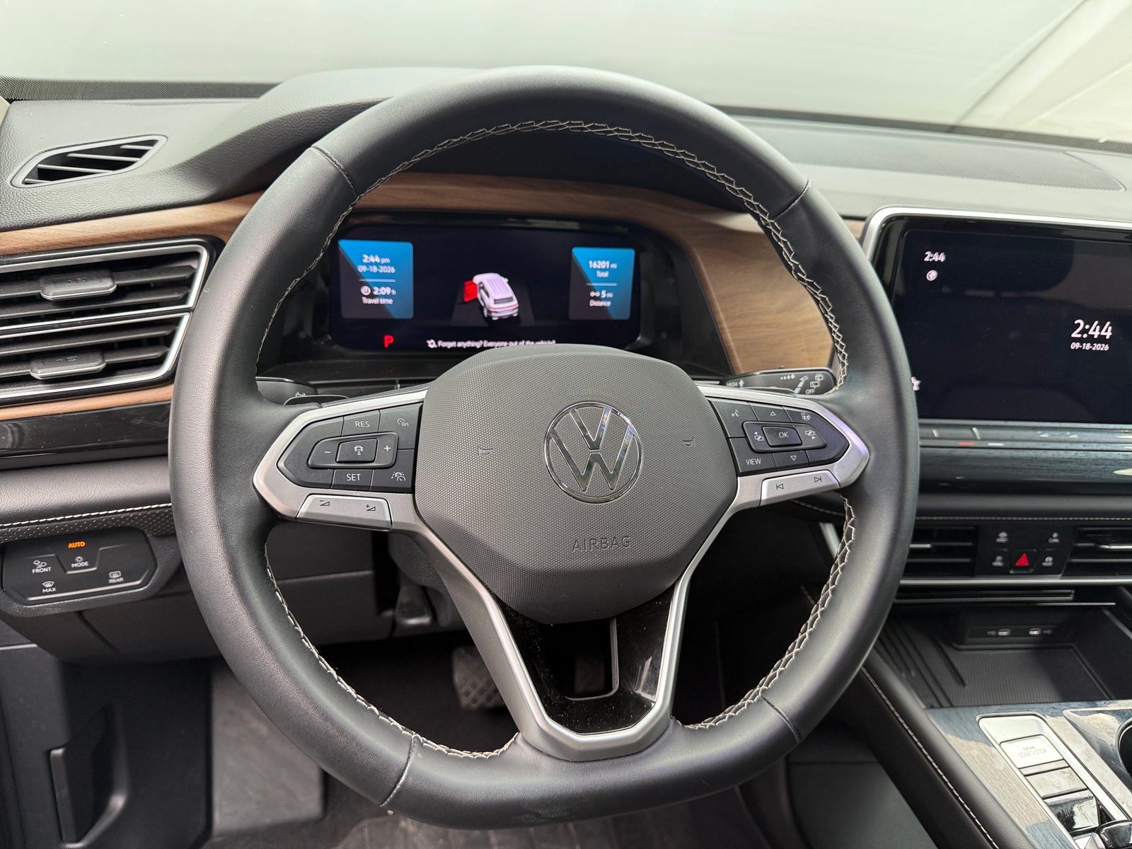 Thumbnail: 2025 Volkswagen Atlas - 5