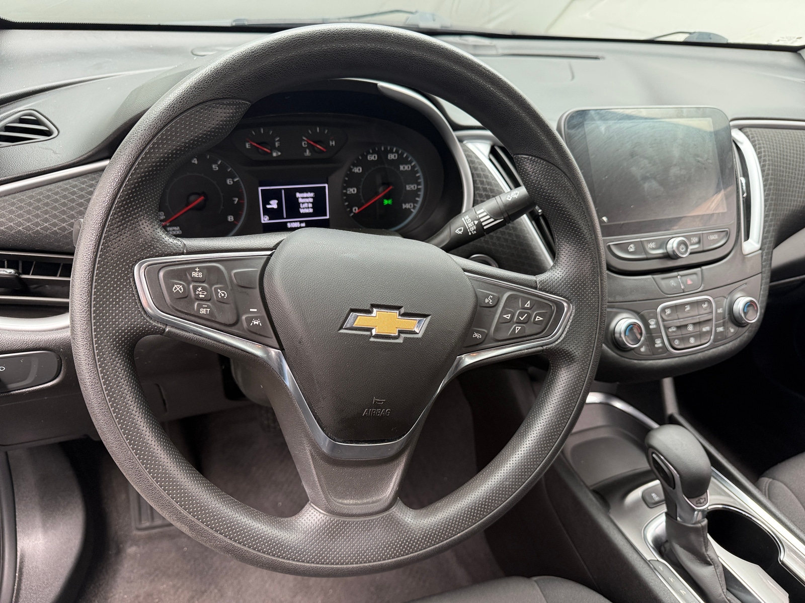 Thumbnail: 2023 Chevrolet Malibu - 5