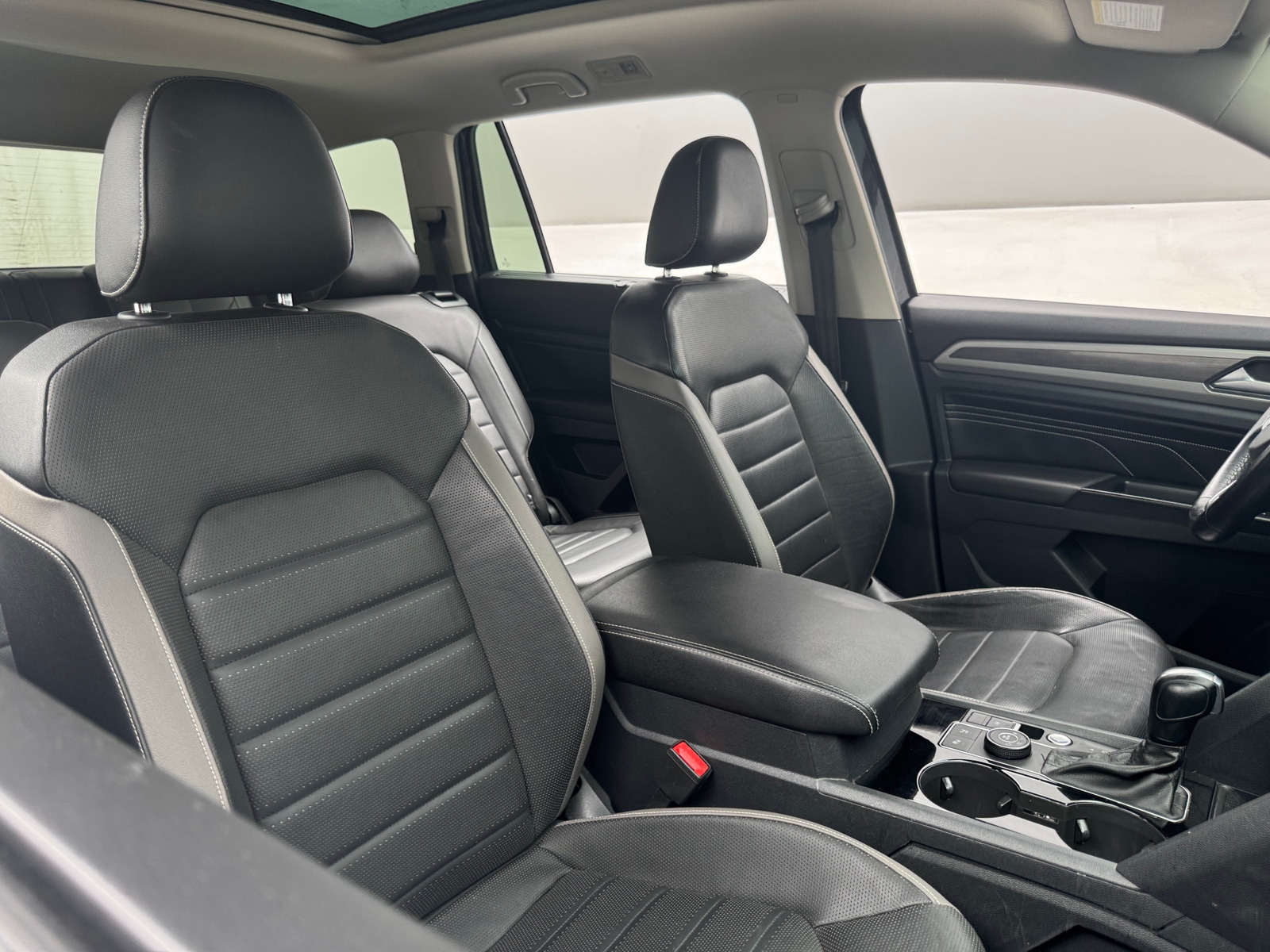 Thumbnail: 2021 Volkswagen Atlas - 2