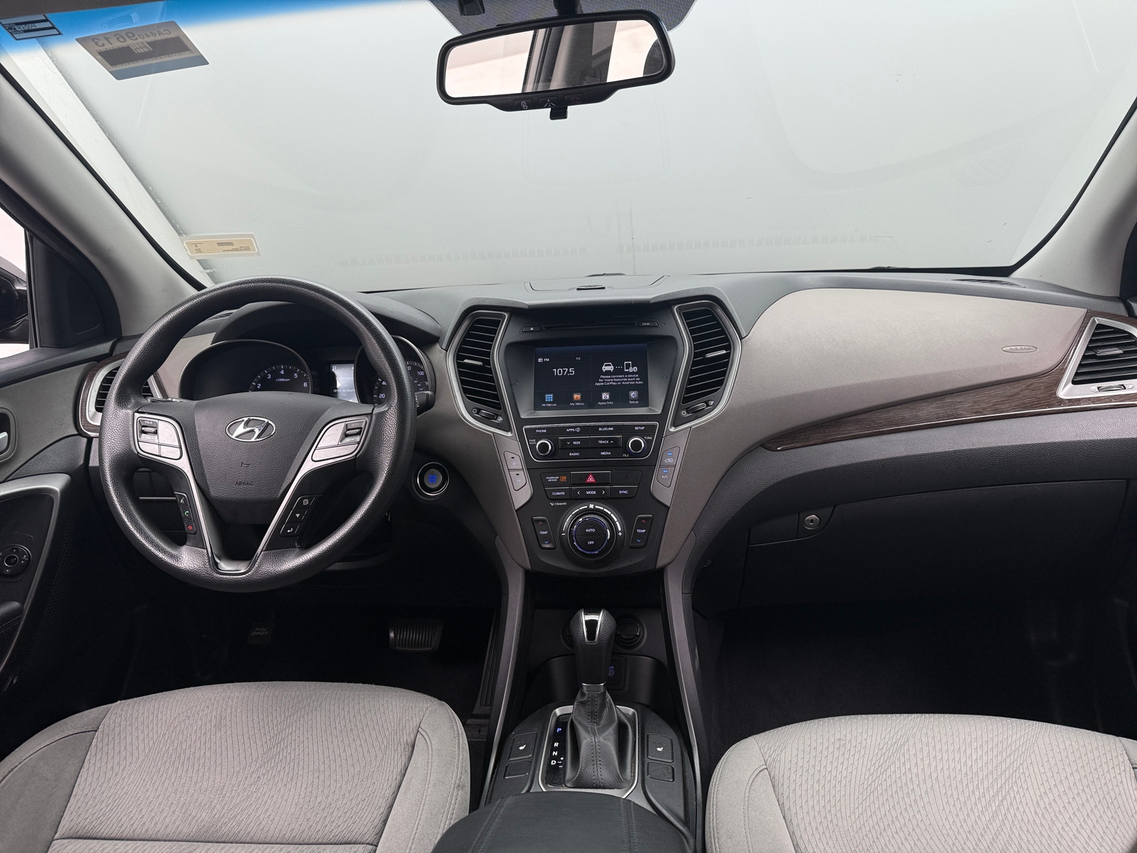 Thumbnail: 2018 Hyundai Santa Fe - 3
