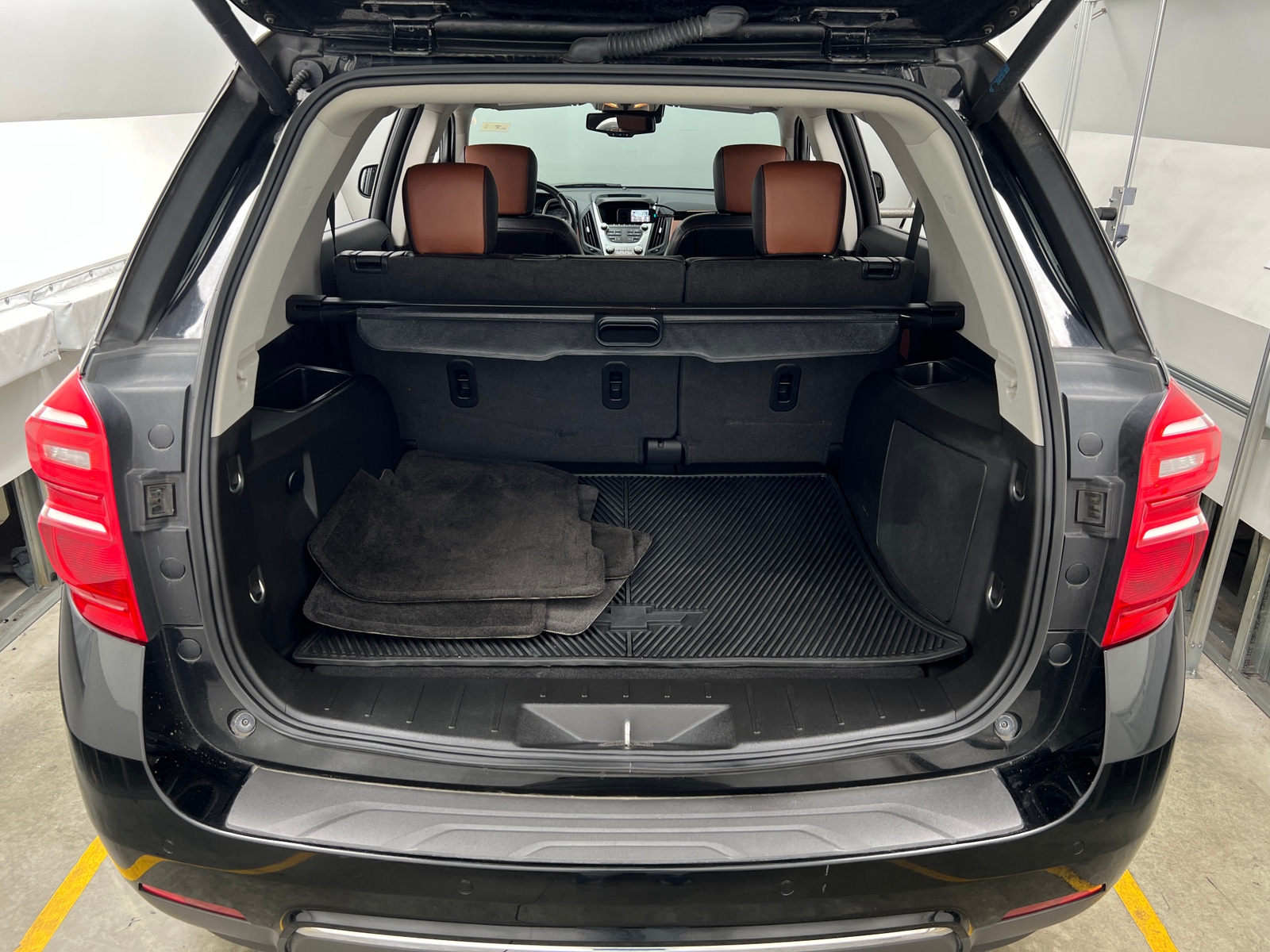 Thumbnail: 2016 Chevrolet Equinox - 6
