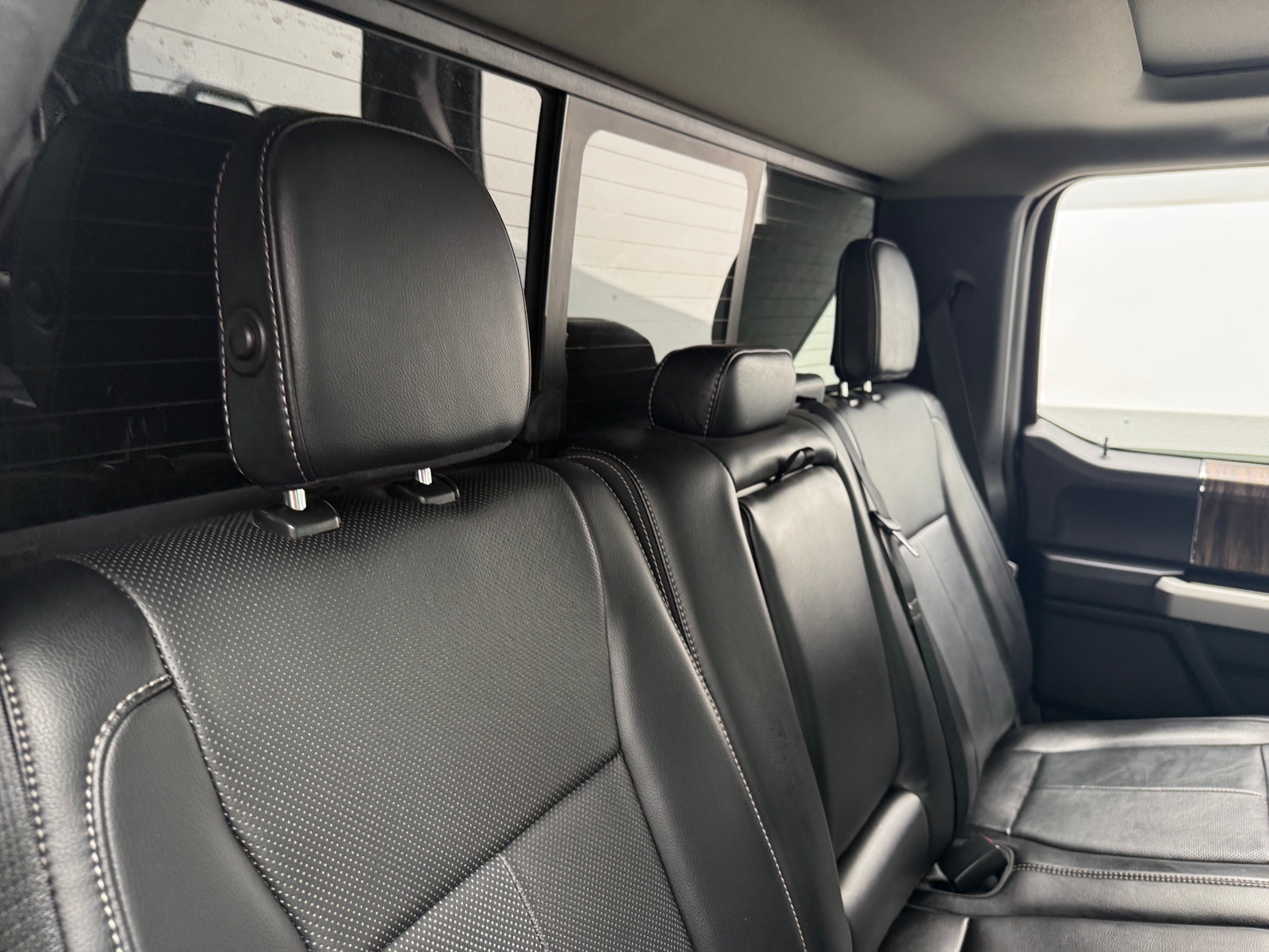 Thumbnail: 2018 Ford Econoline - 5