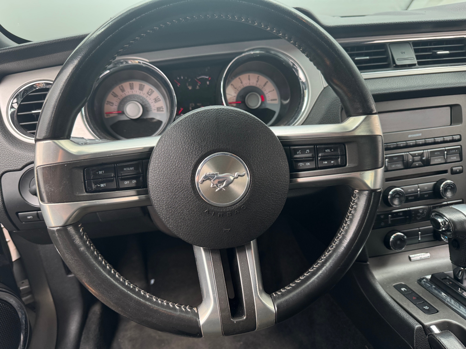 Thumbnail: 2011 Ford Mustang - 4