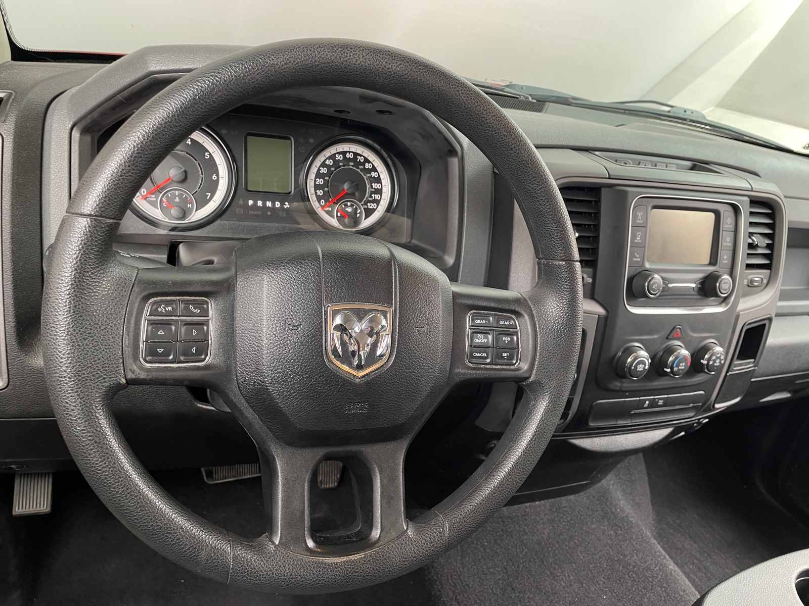 Thumbnail: 2019 RAM 1500 Classic - 5