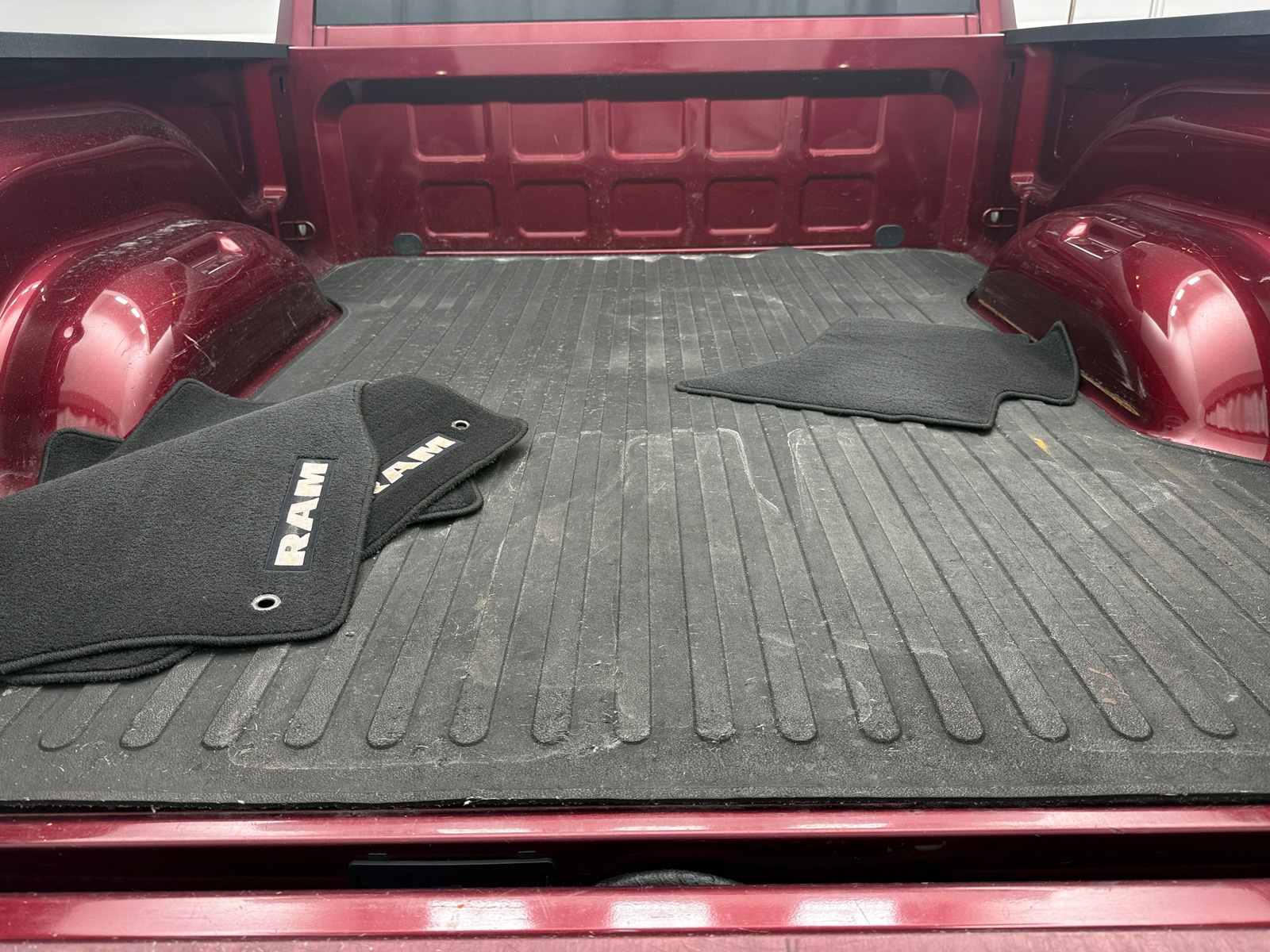 Thumbnail: 2019 RAM 1500 Classic - 7