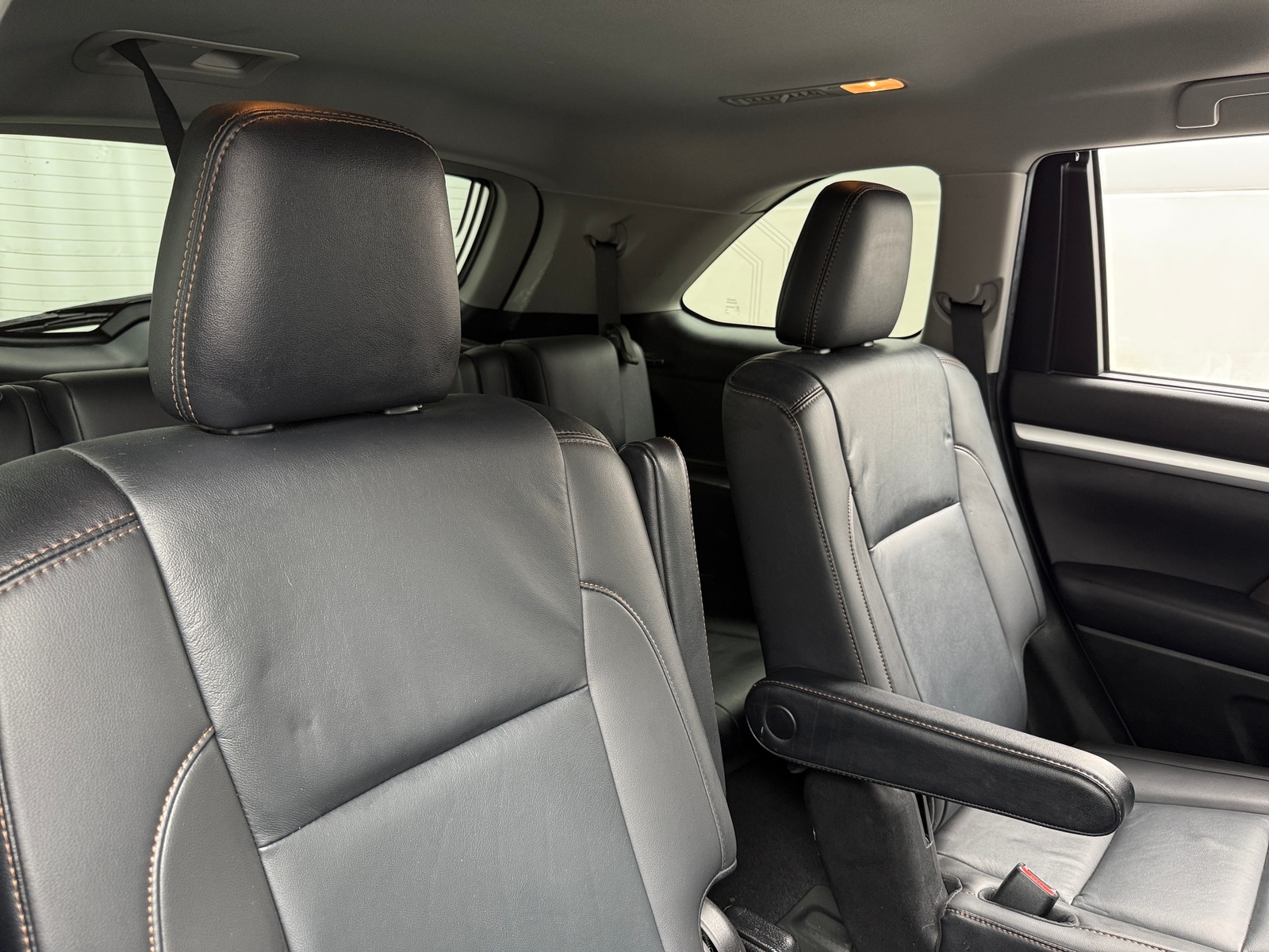 Thumbnail: 2019 Toyota Highlander - 5