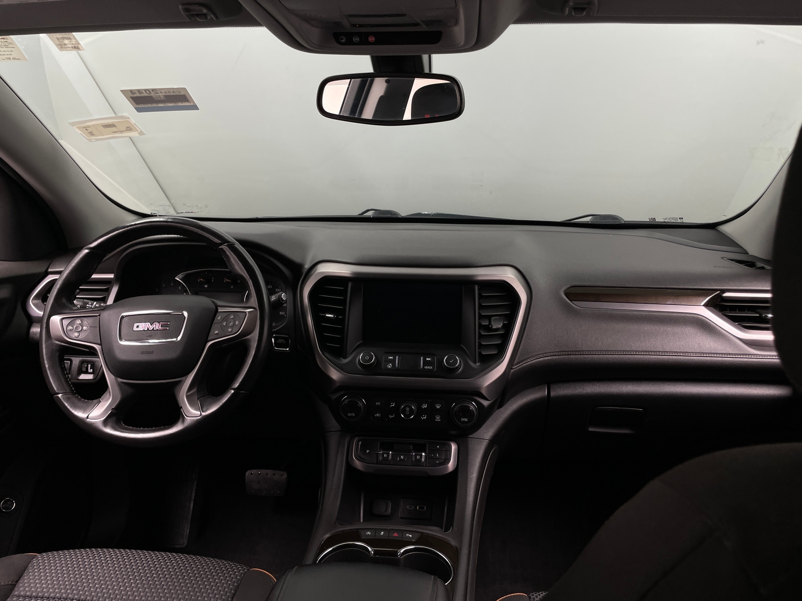 Thumbnail: 2020 GMC Acadia - 3
