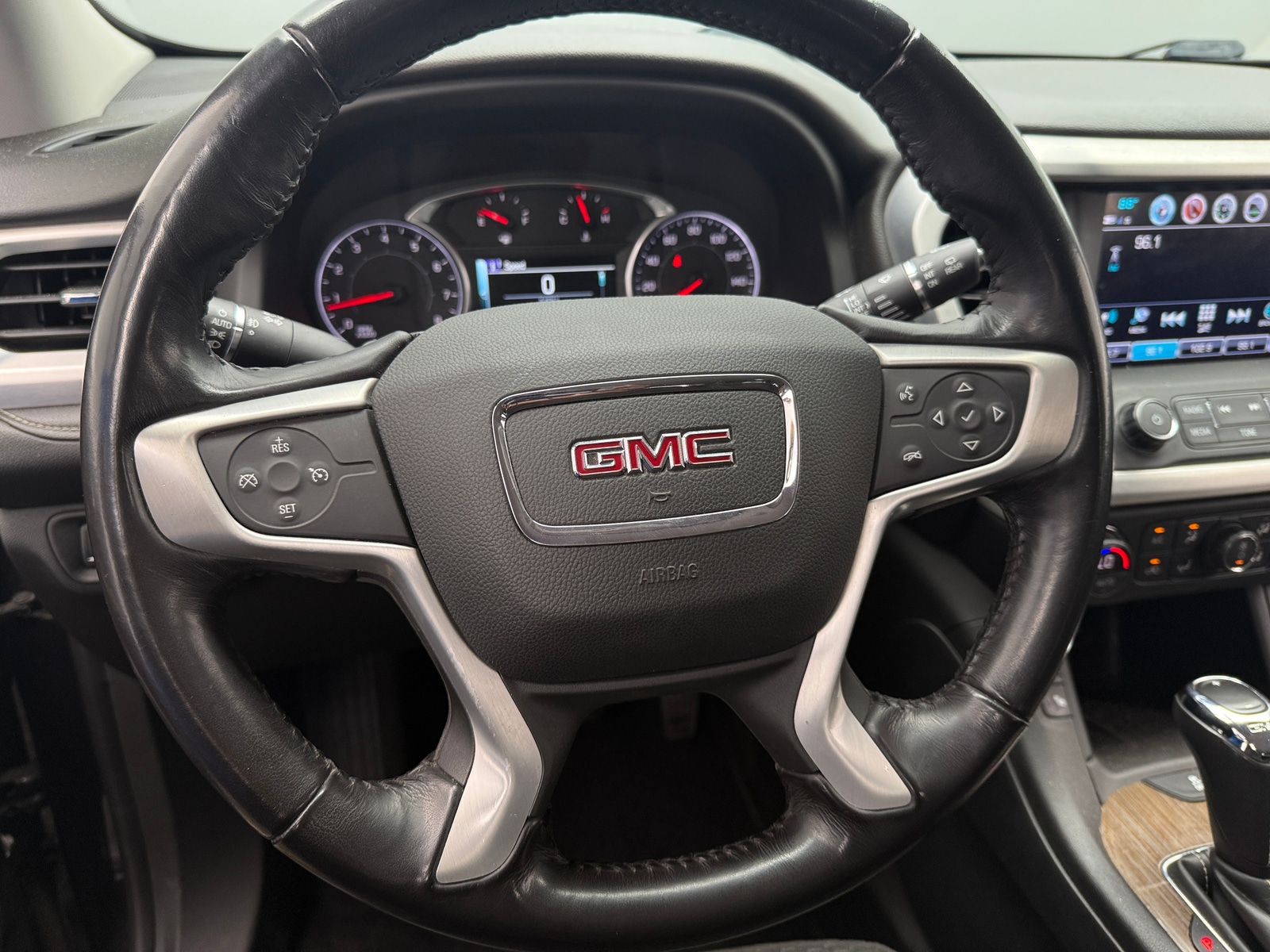 Thumbnail: 2018 GMC Acadia - 5