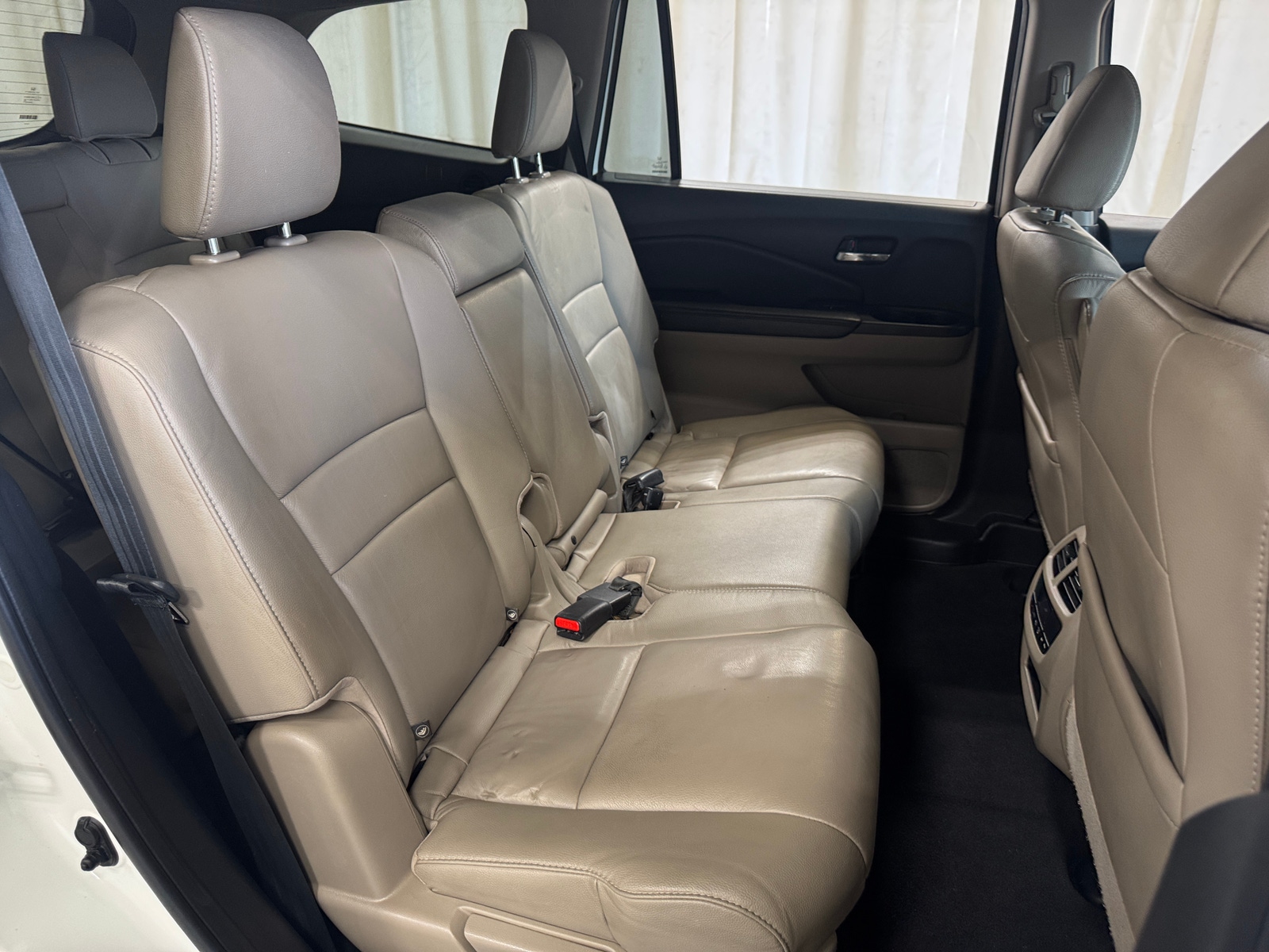 Thumbnail: 2018 Honda Pilot - 5