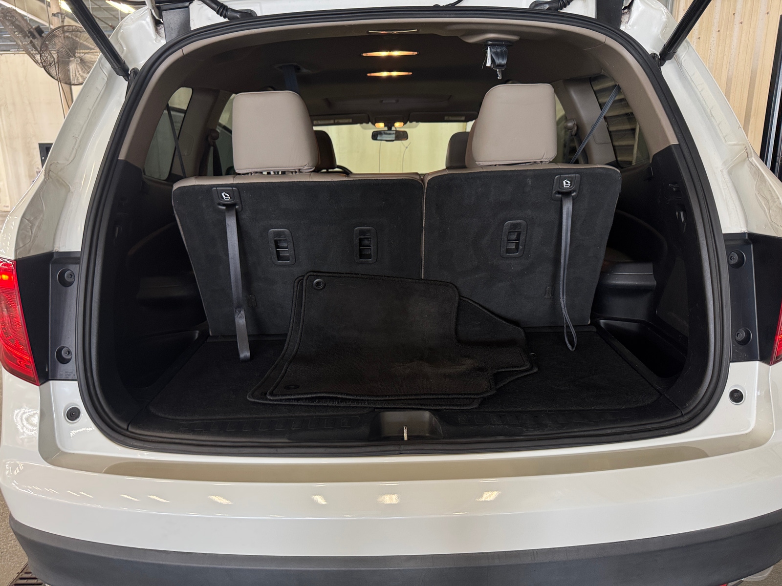 Thumbnail: 2018 Honda Pilot - 6