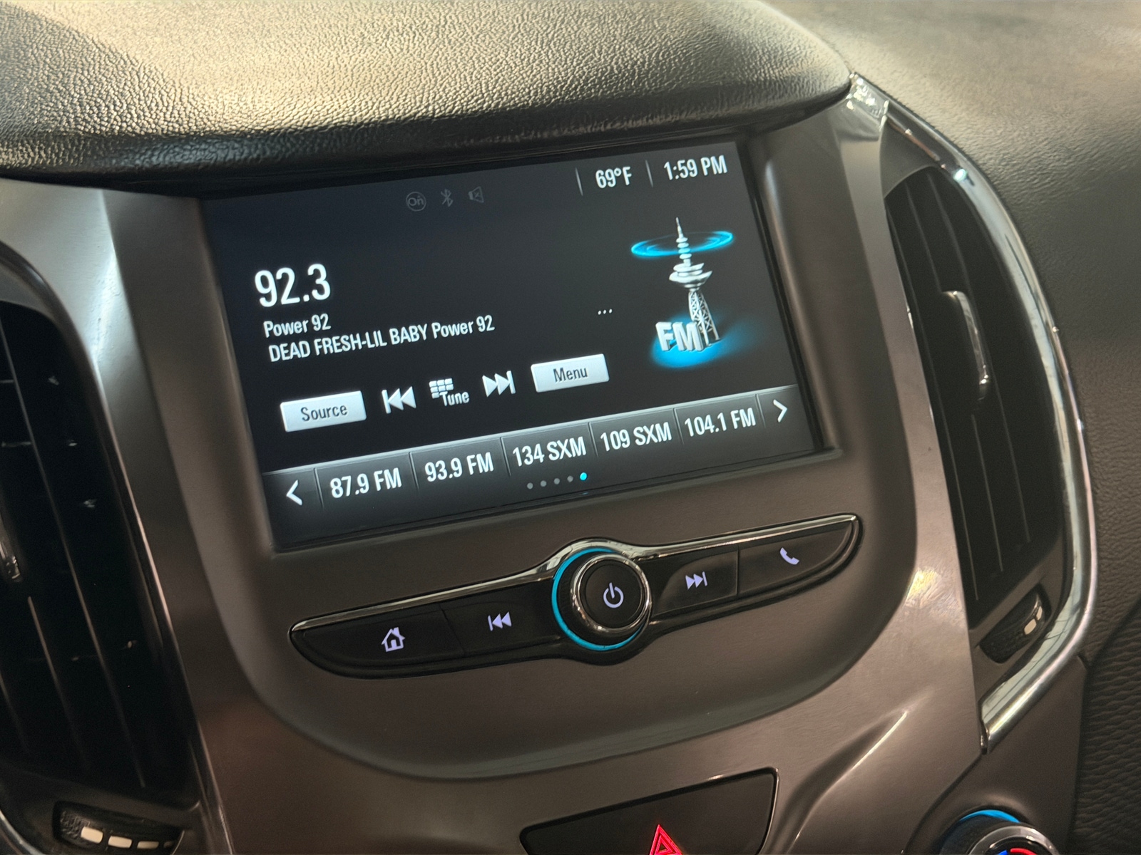Thumbnail: 2016 Chevrolet Cruze - 4