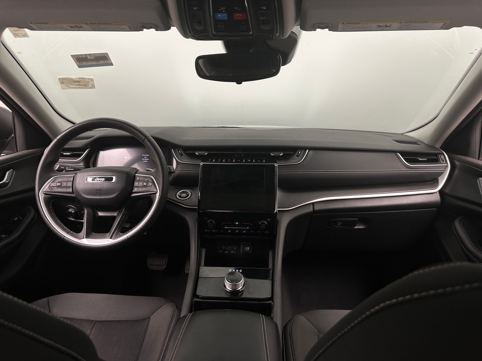 Thumbnail: 2023 Jeep Grand Cherokee - 3