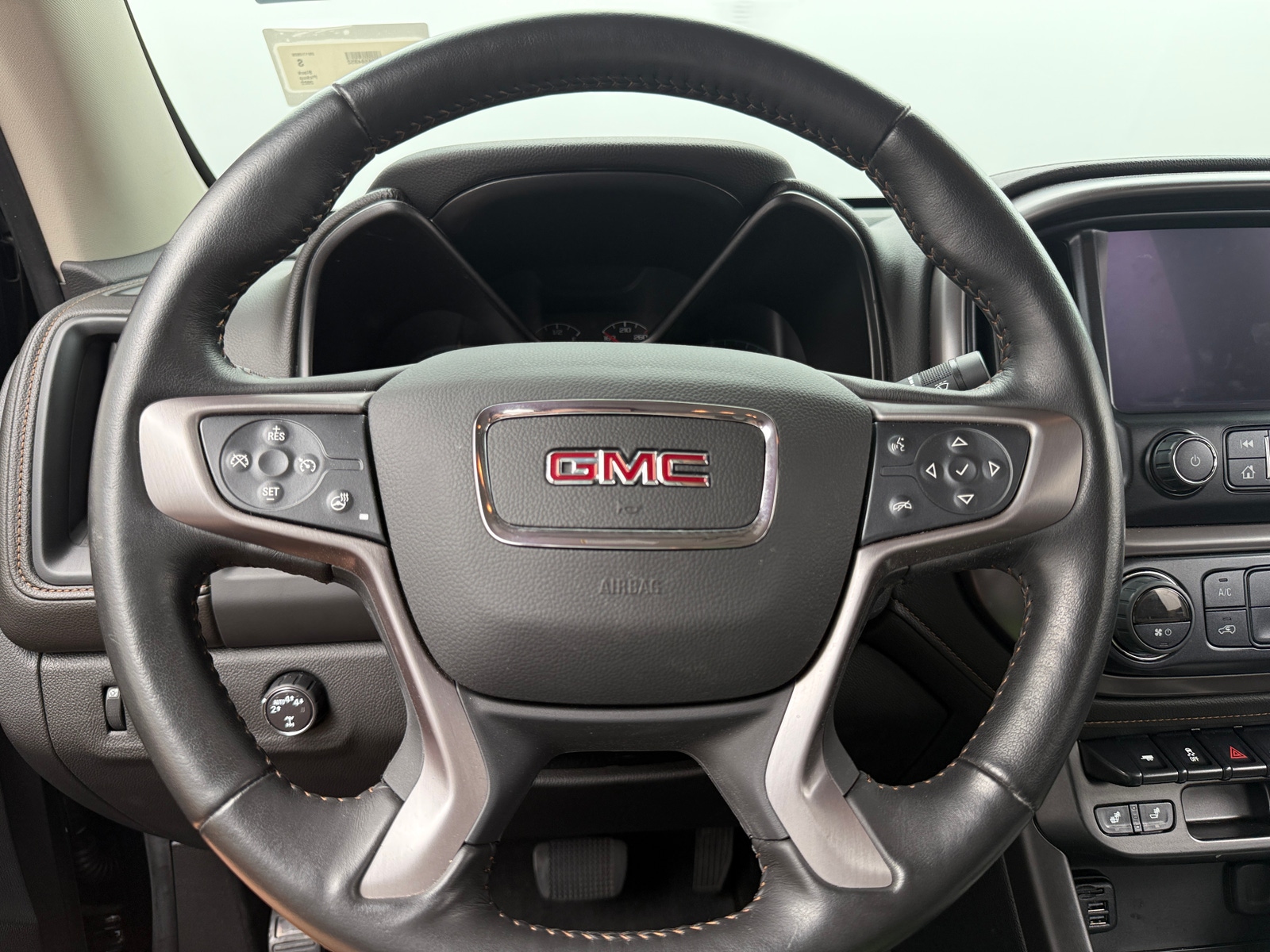 Thumbnail: 2022 GMC Canyon - 4