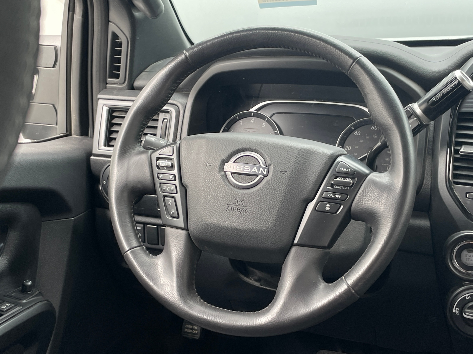 Thumbnail: 2023 Nissan Titan - 5