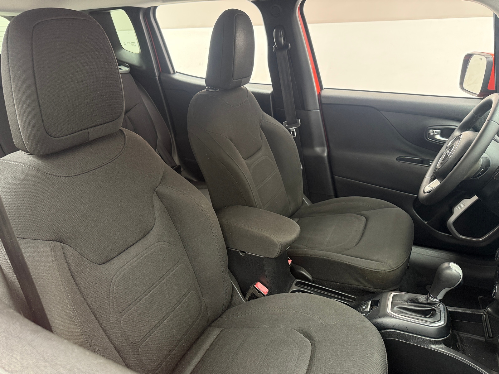 Thumbnail: 2018 Jeep Renegade - 2