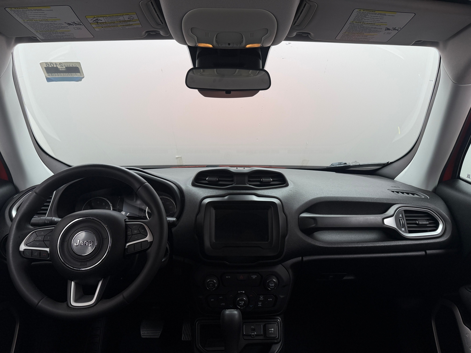 Thumbnail: 2018 Jeep Renegade - 3