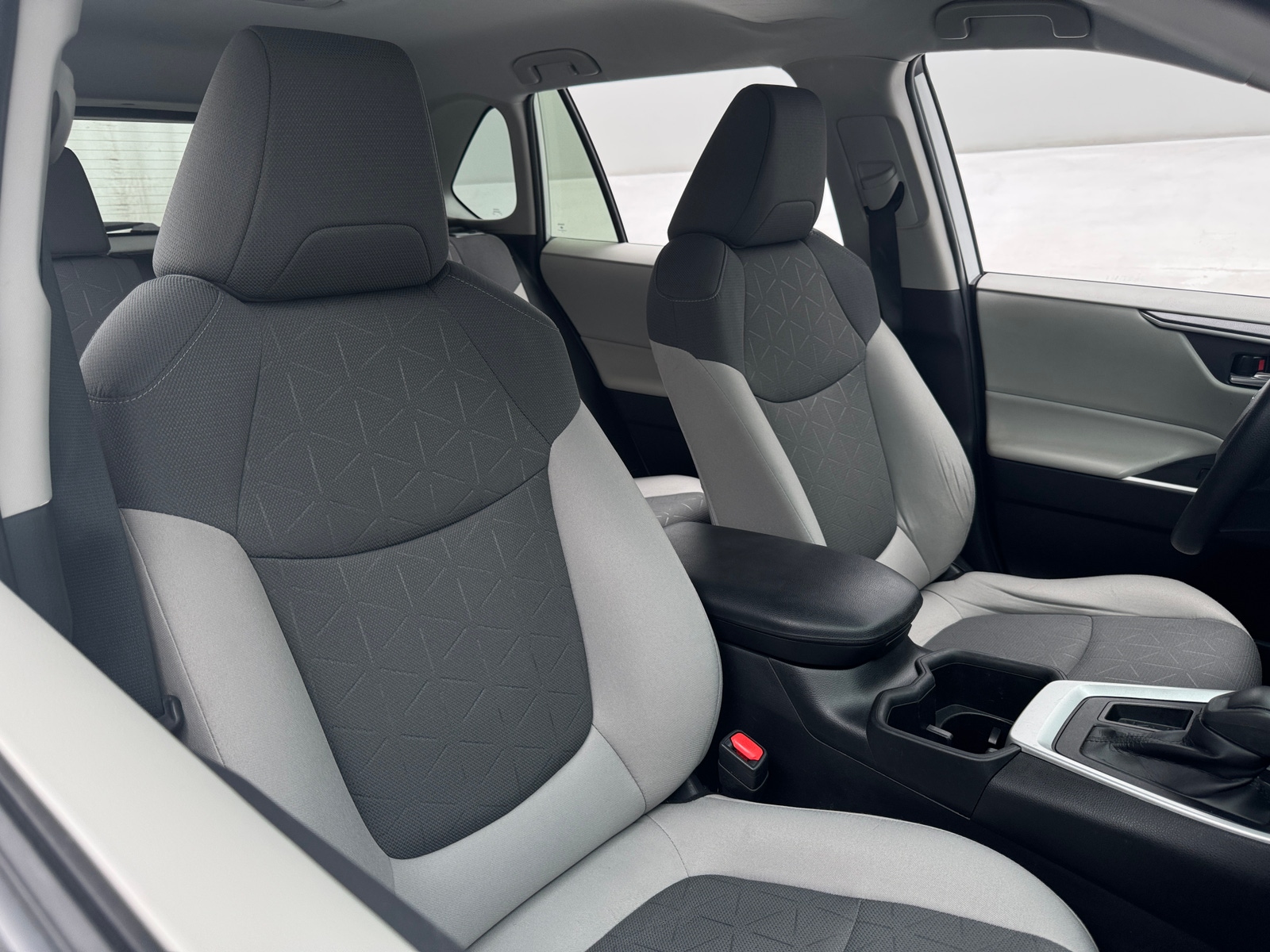 Thumbnail: 2022 Toyota RAV4 - 2