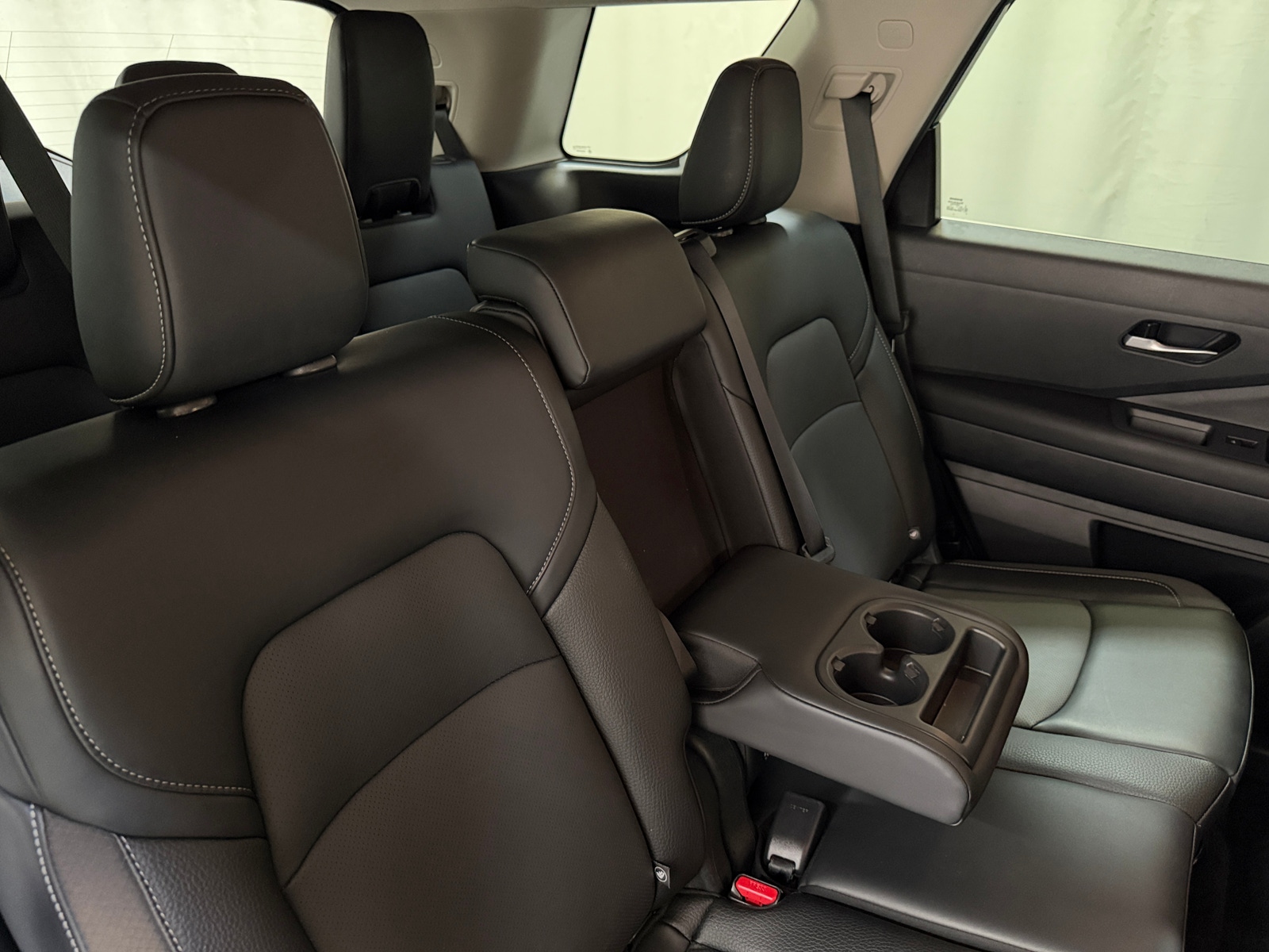 Thumbnail: 2026 Nissan Pathfinder - 5