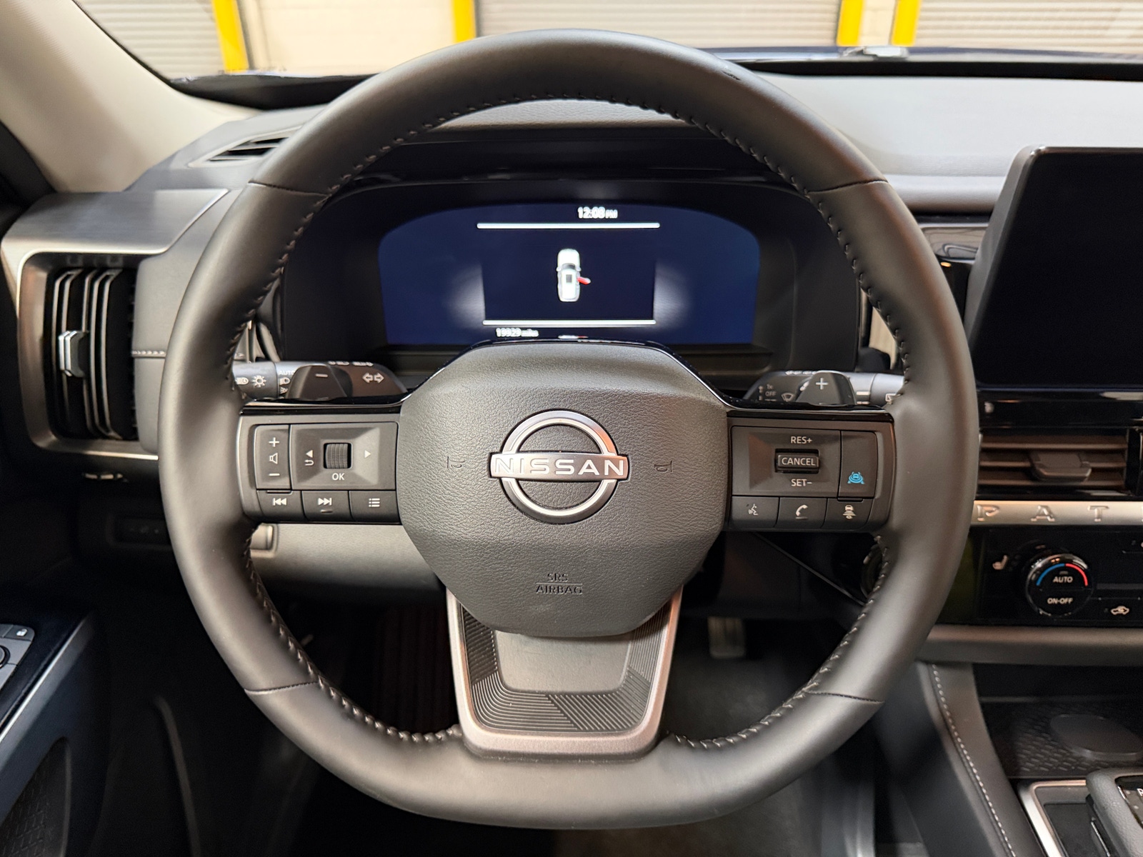 Thumbnail: 2026 Nissan Pathfinder - 4