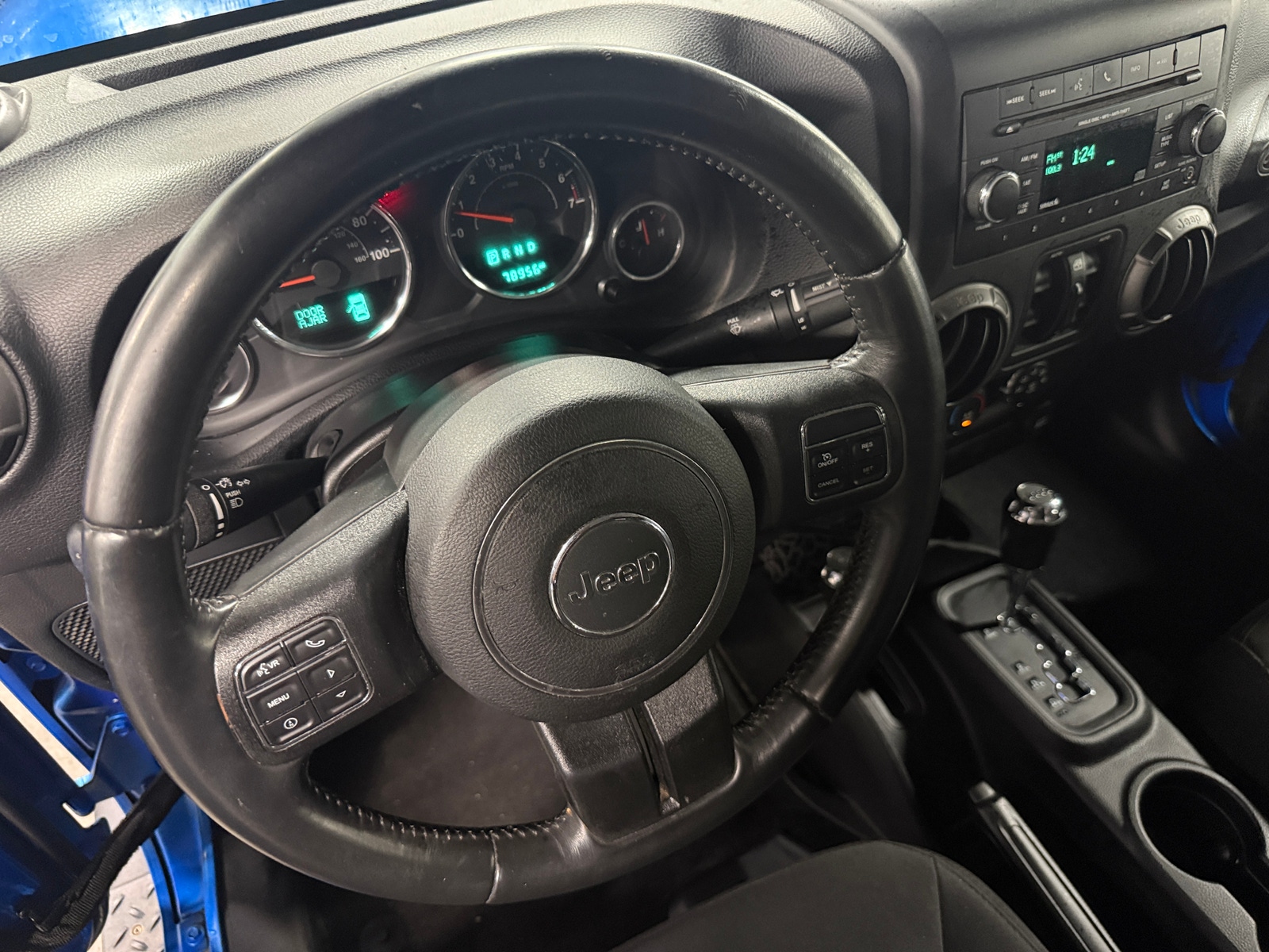 Thumbnail: 2016 Jeep Wrangler - 5