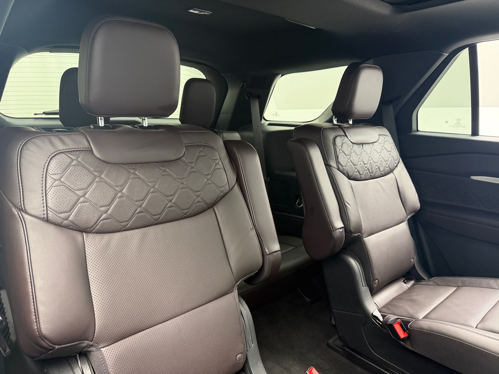Thumbnail: 2025 Ford Explorer - 5