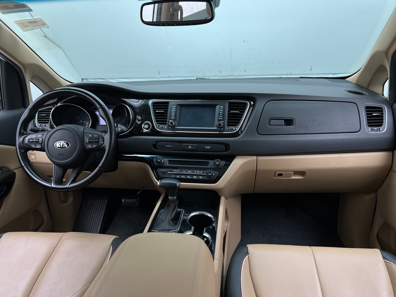 Thumbnail: 2020 Kia Sedona - 2