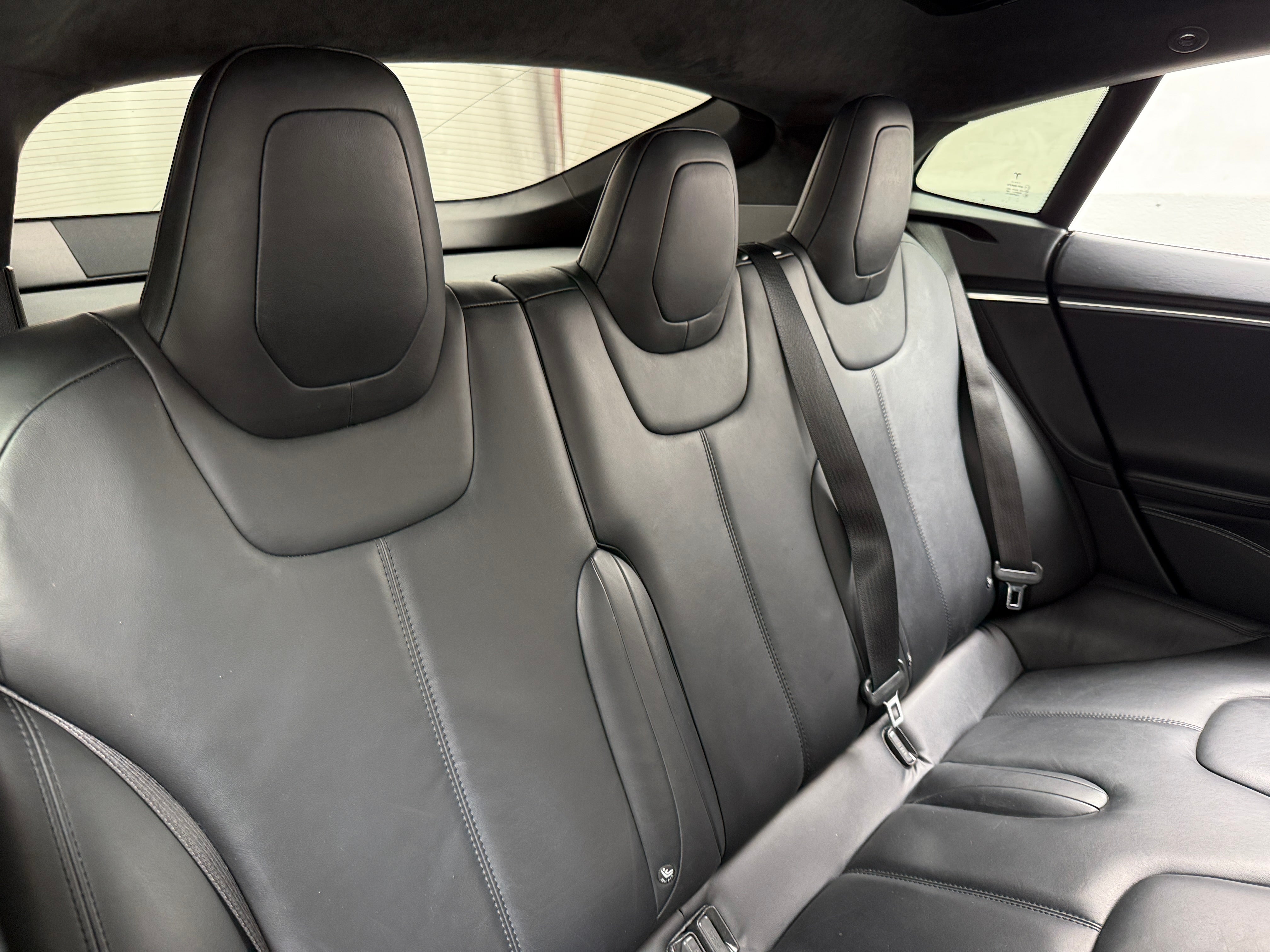 2015 Tesla Model S