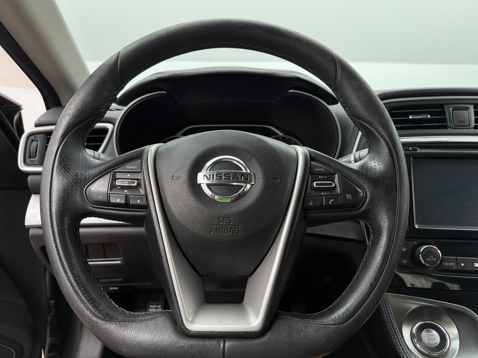 Thumbnail: 2017 Nissan Maxima - 5