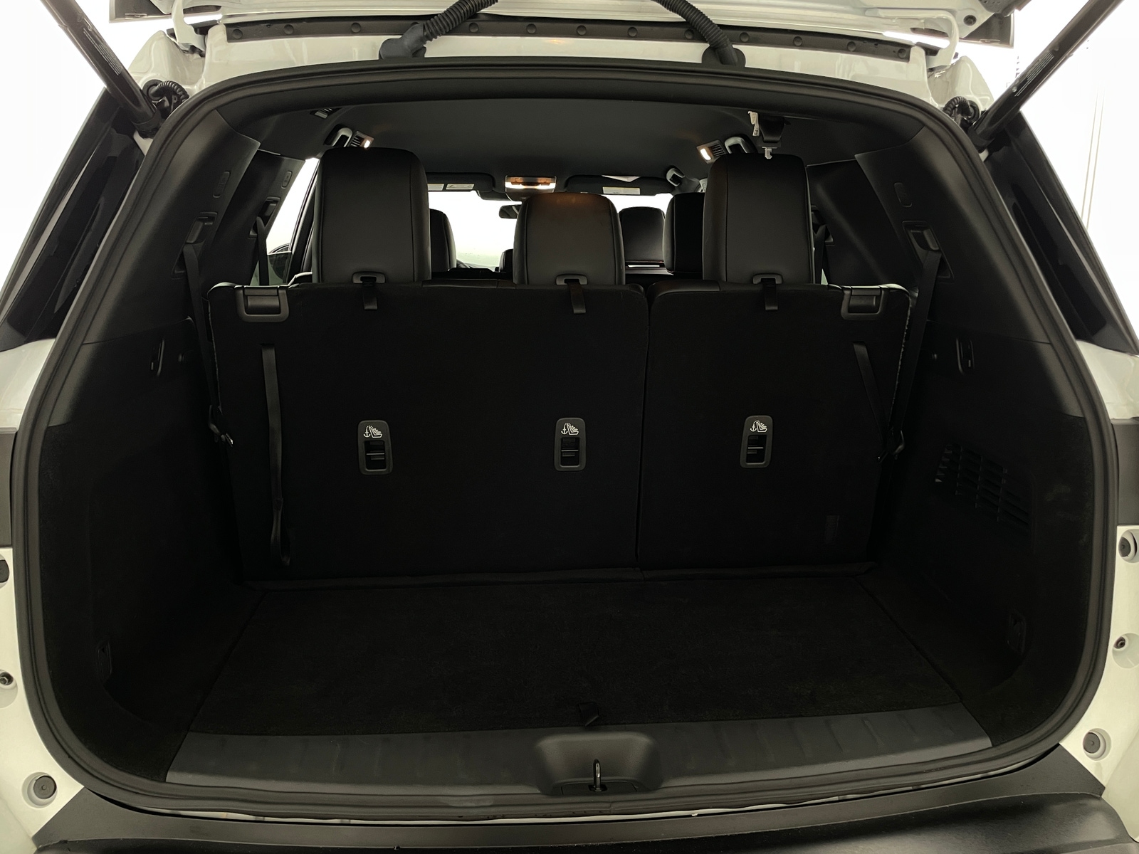 Thumbnail: 2026 Nissan Pathfinder - 6