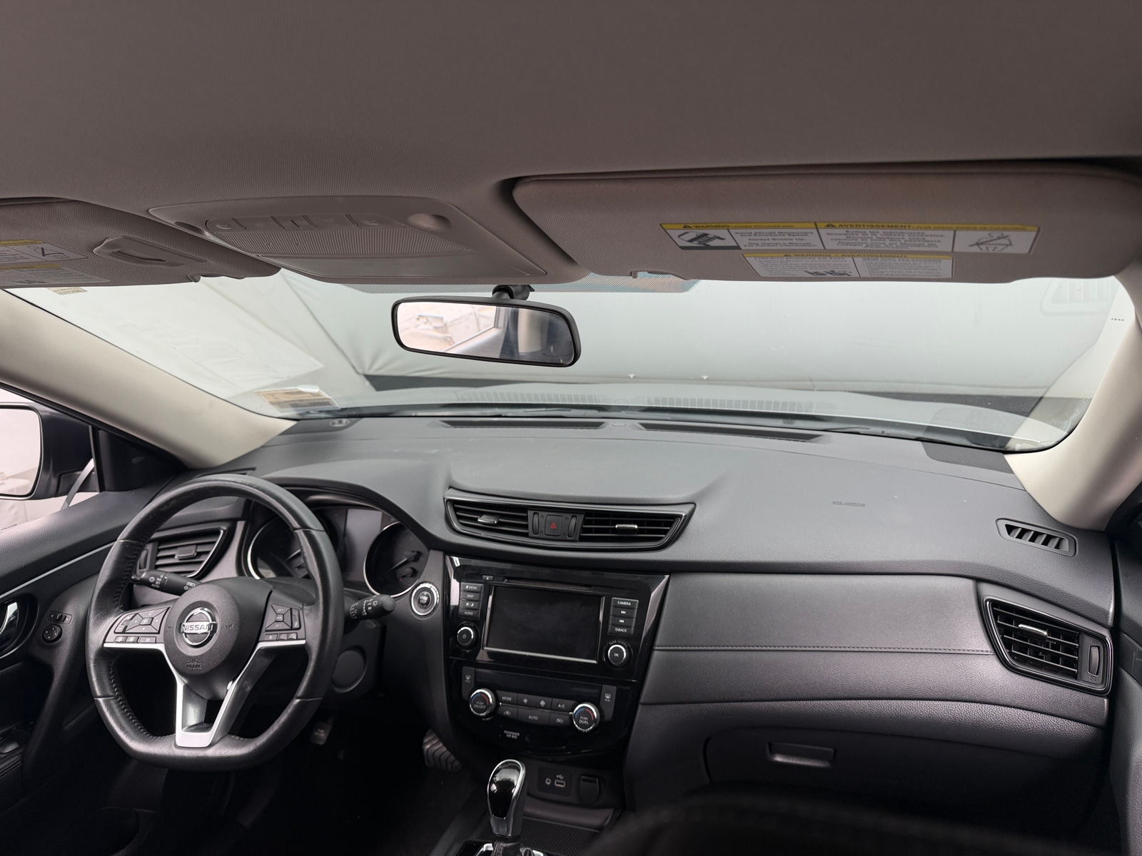 Thumbnail: 2018 Nissan Rogue - 3