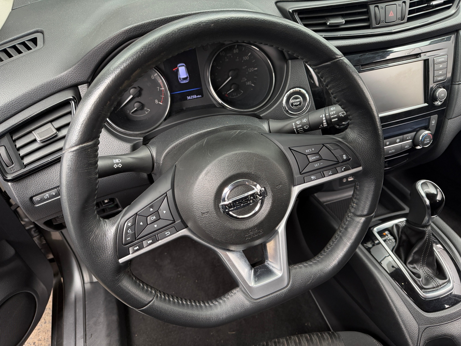 Thumbnail: 2018 Nissan Rogue - 5