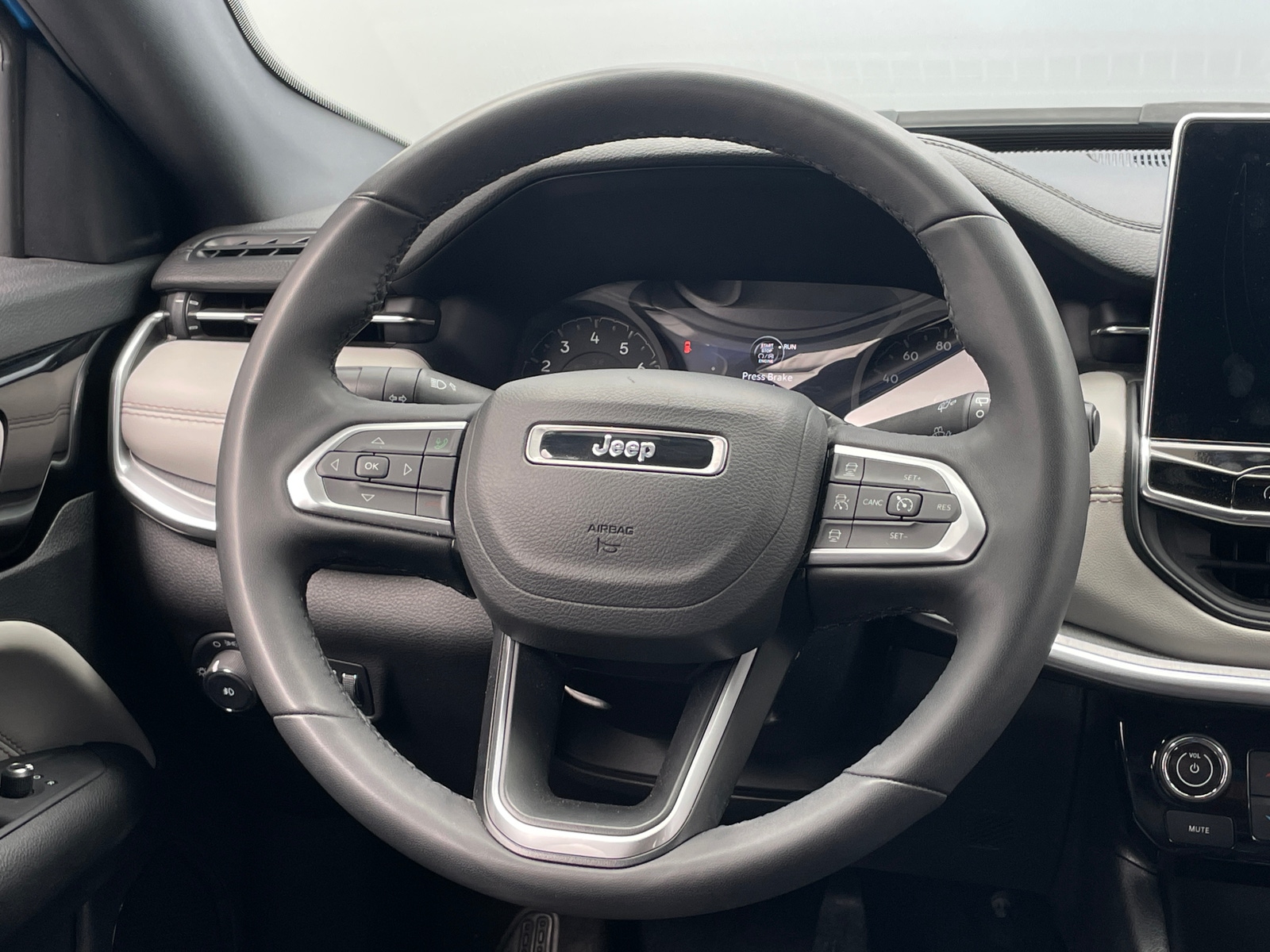 Thumbnail: 2025 Jeep Compass - 4