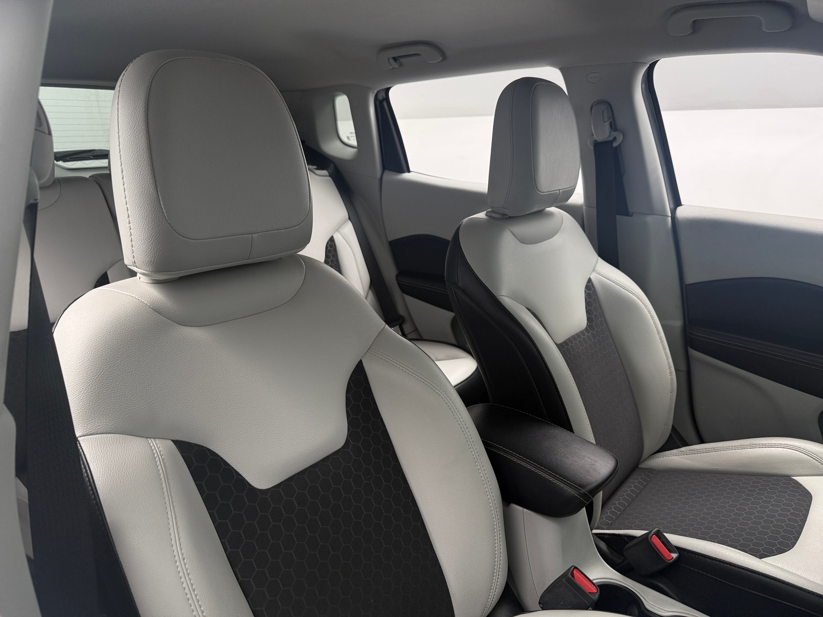 Thumbnail: 2019 Jeep Compass - 2
