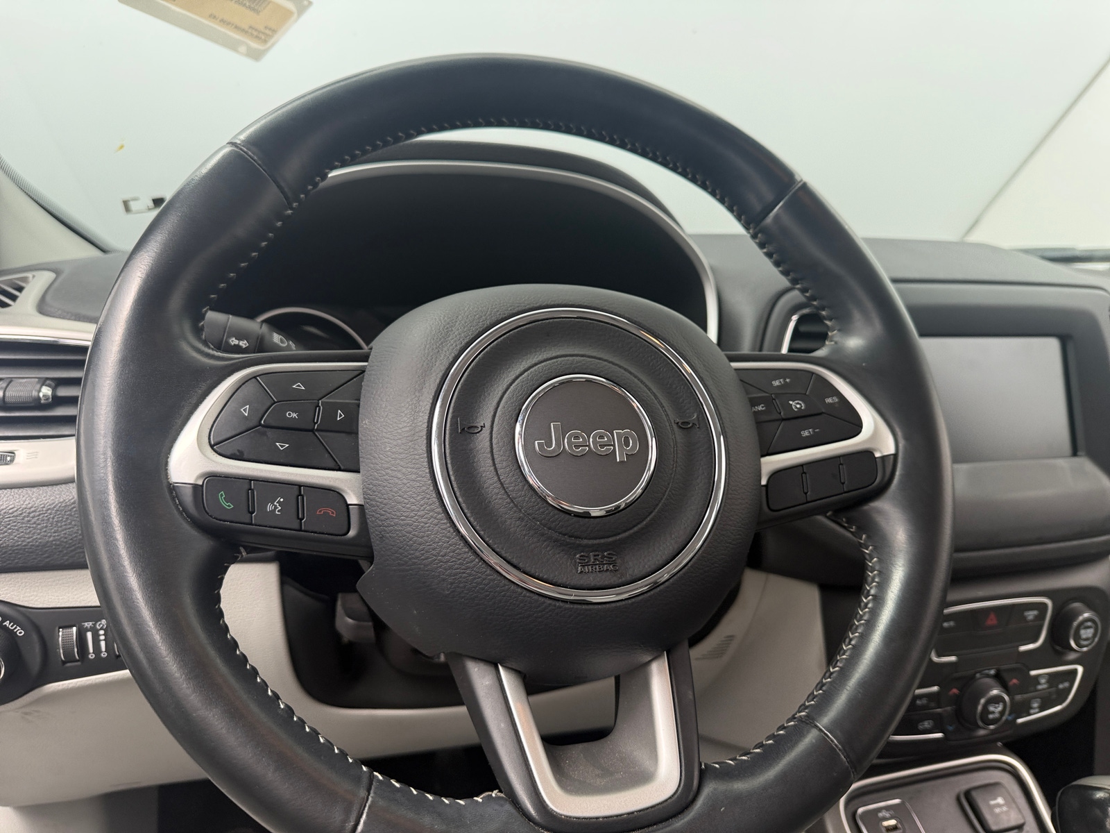 Thumbnail: 2019 Jeep Compass - 5