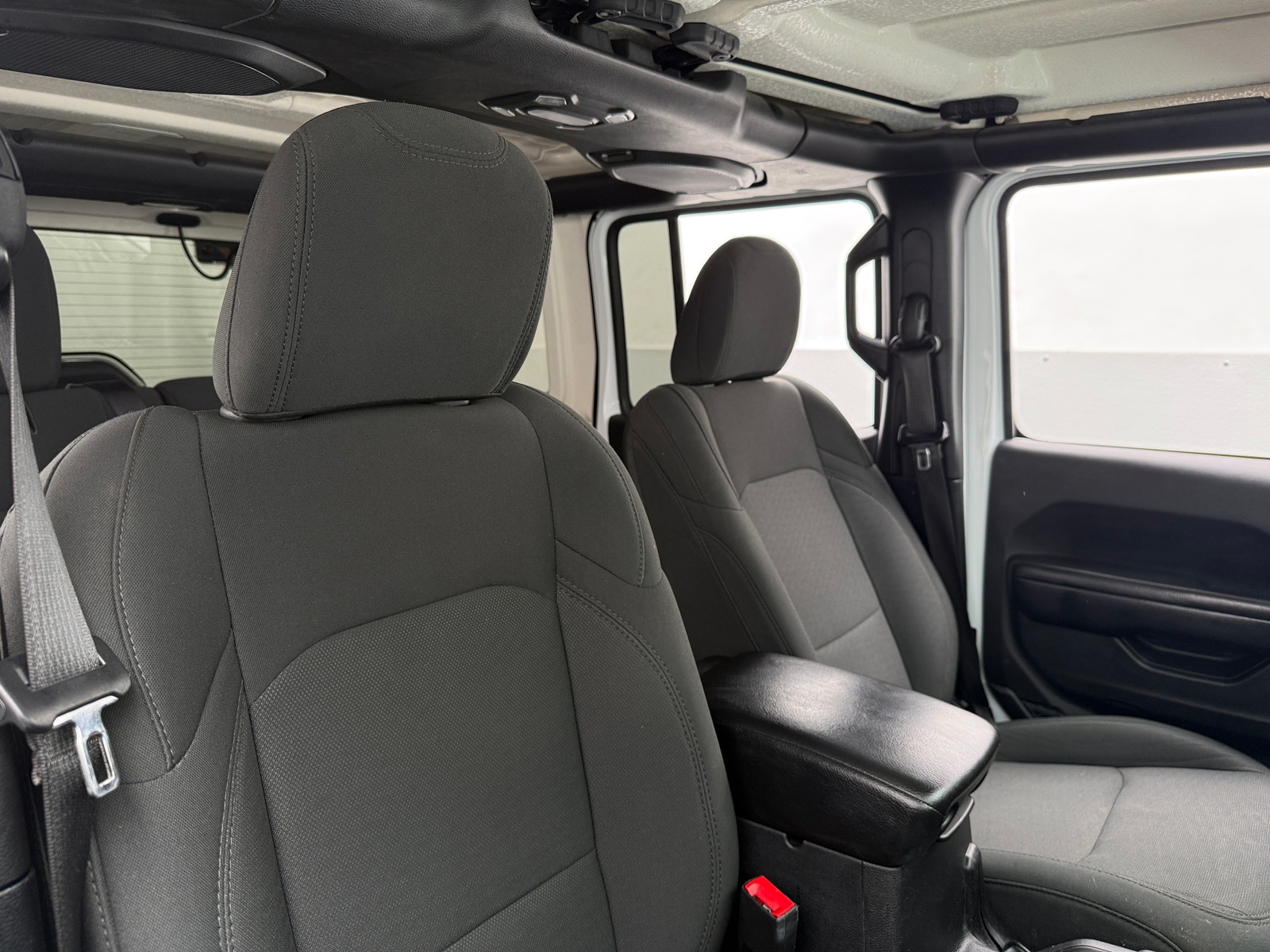 Thumbnail: 2019 Jeep Wrangler - 2