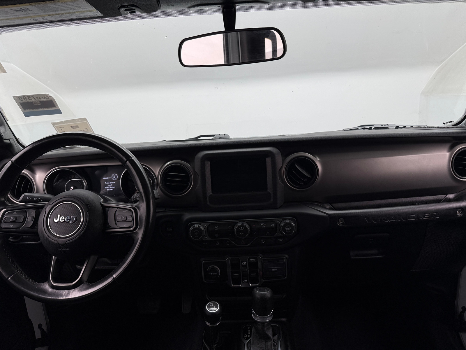 Thumbnail: 2019 Jeep Wrangler - 3