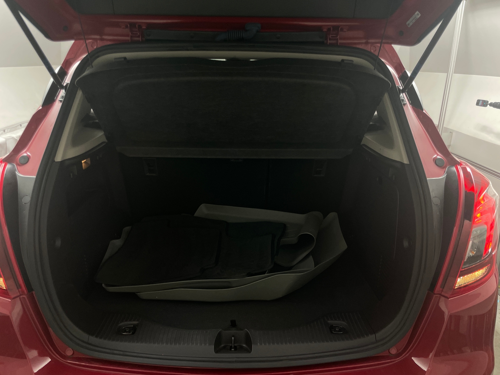 Thumbnail: 2017 Buick Encore - 6