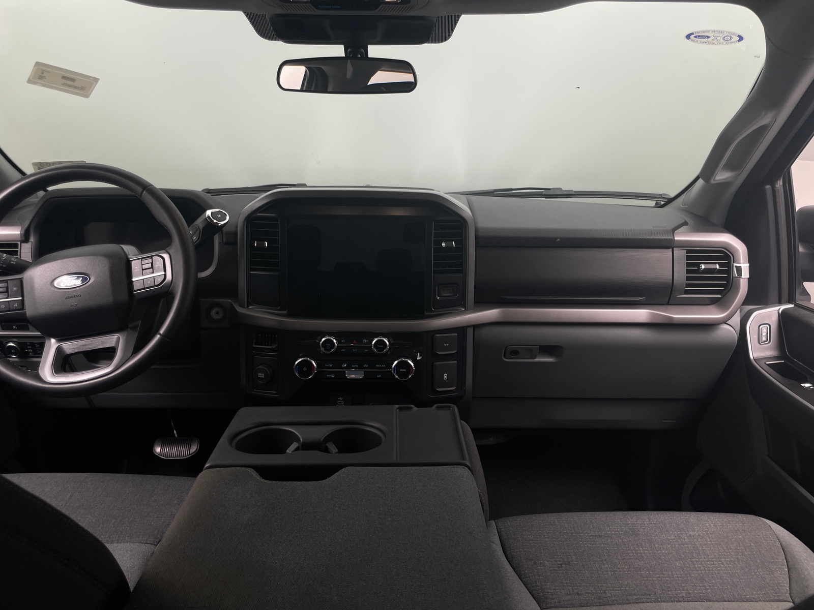 Thumbnail: 2025 Ford Econoline - 3