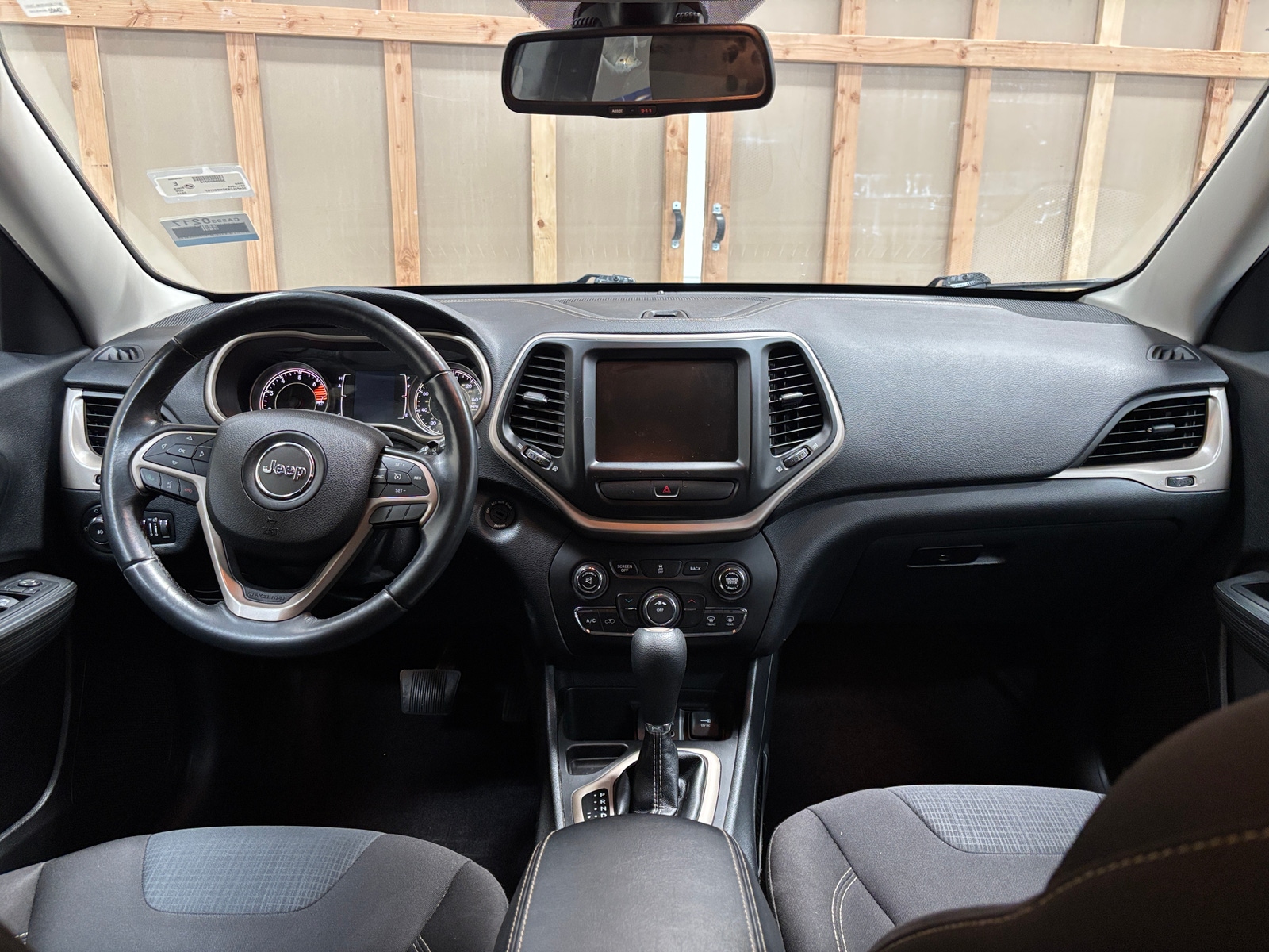 Thumbnail: 2016 Jeep Cherokee - 3
