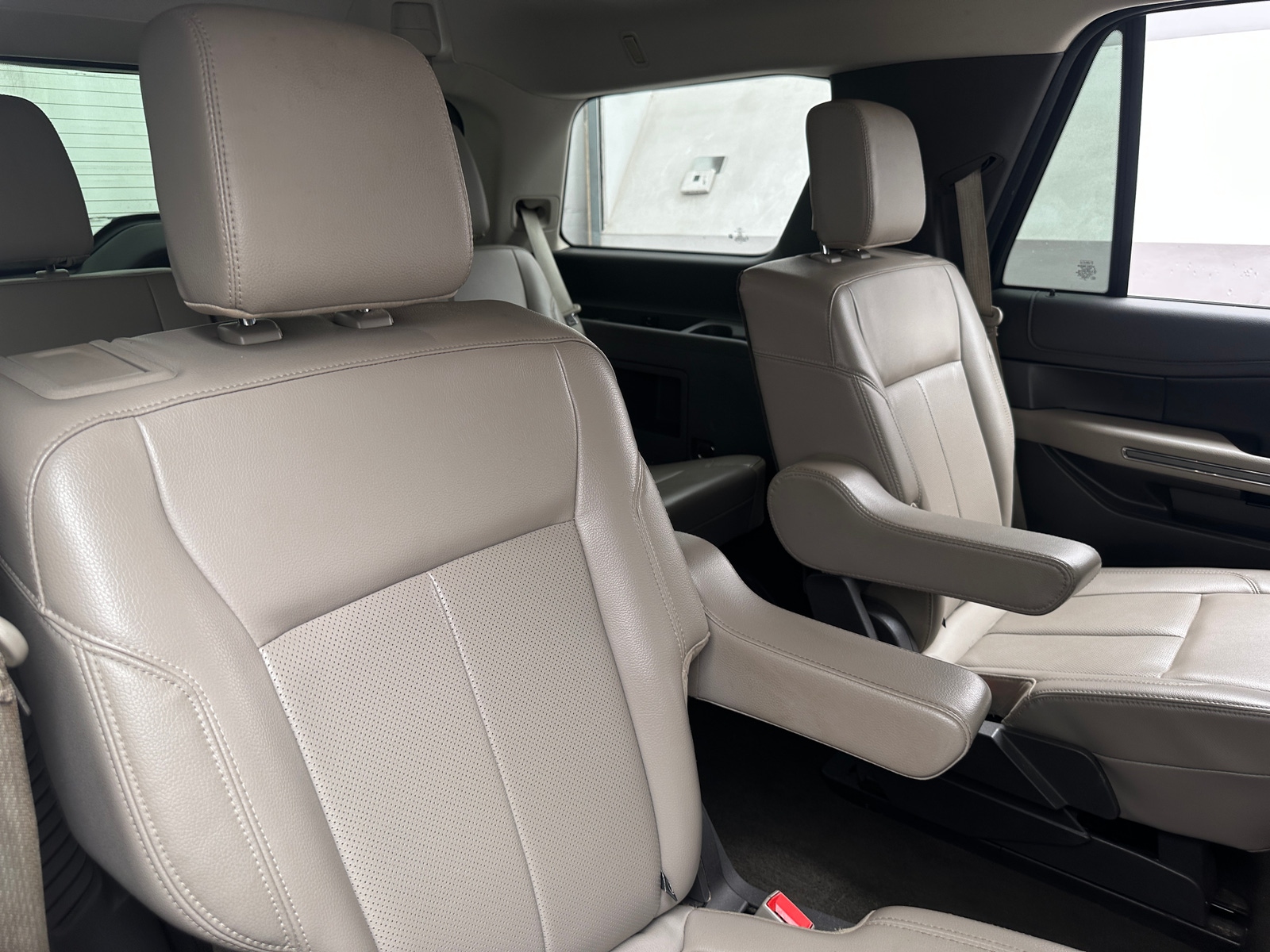 Thumbnail: 2021 Ford Expedition - 5
