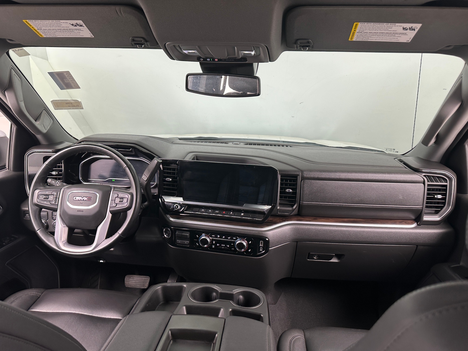Thumbnail: 2025 GMC Sierra 1500 - 2