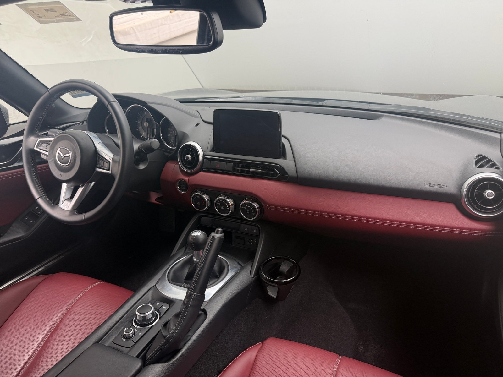 Thumbnail: 2020 Mazda MX-5 Miata - 2