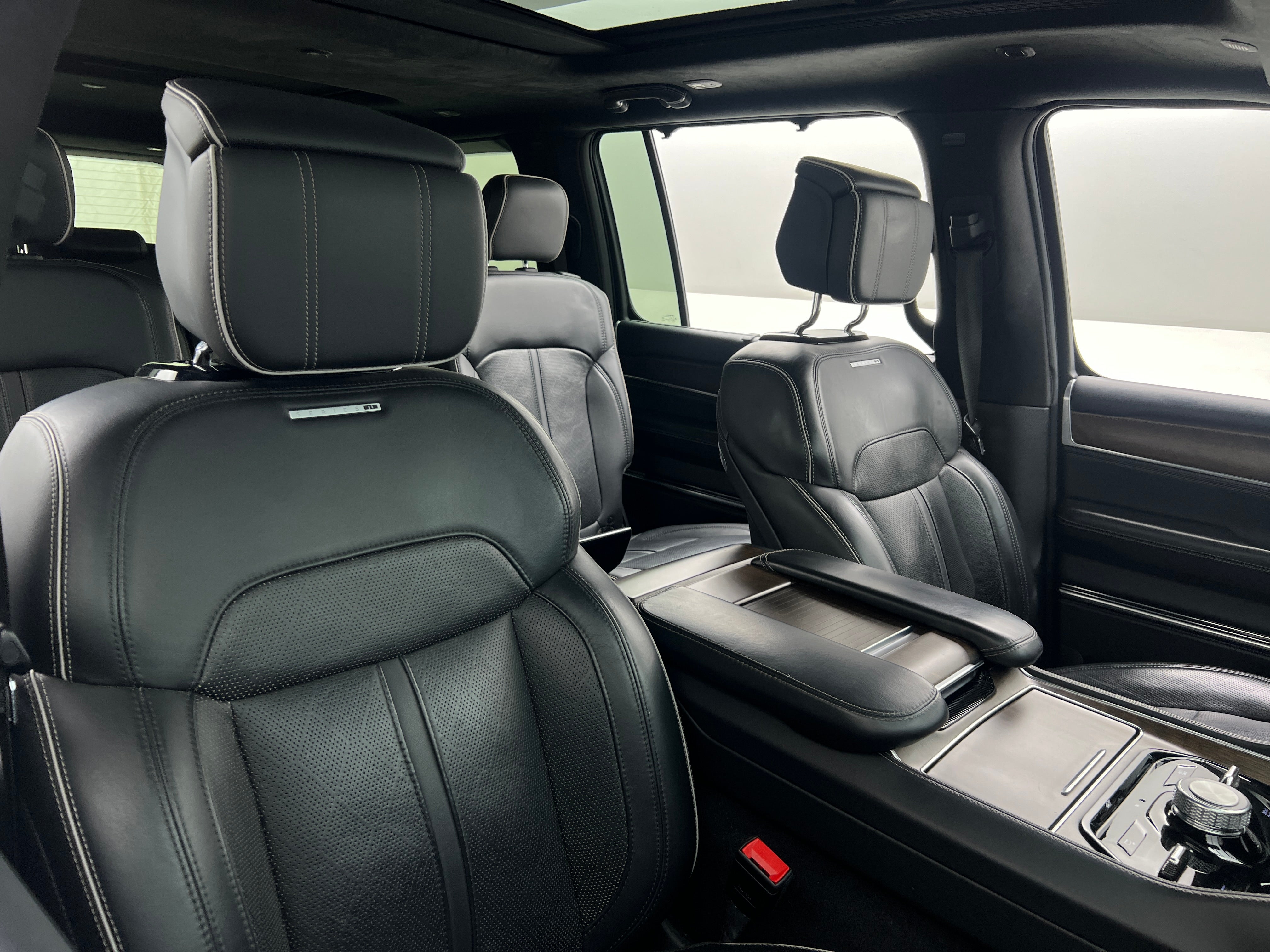 2023 Jeep Grand Wagoneer L