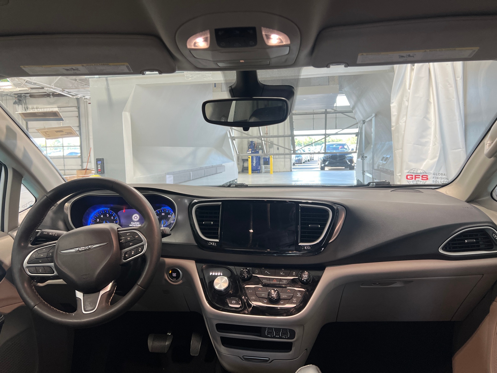 Thumbnail: 2024 Chrysler Pacifica - 2