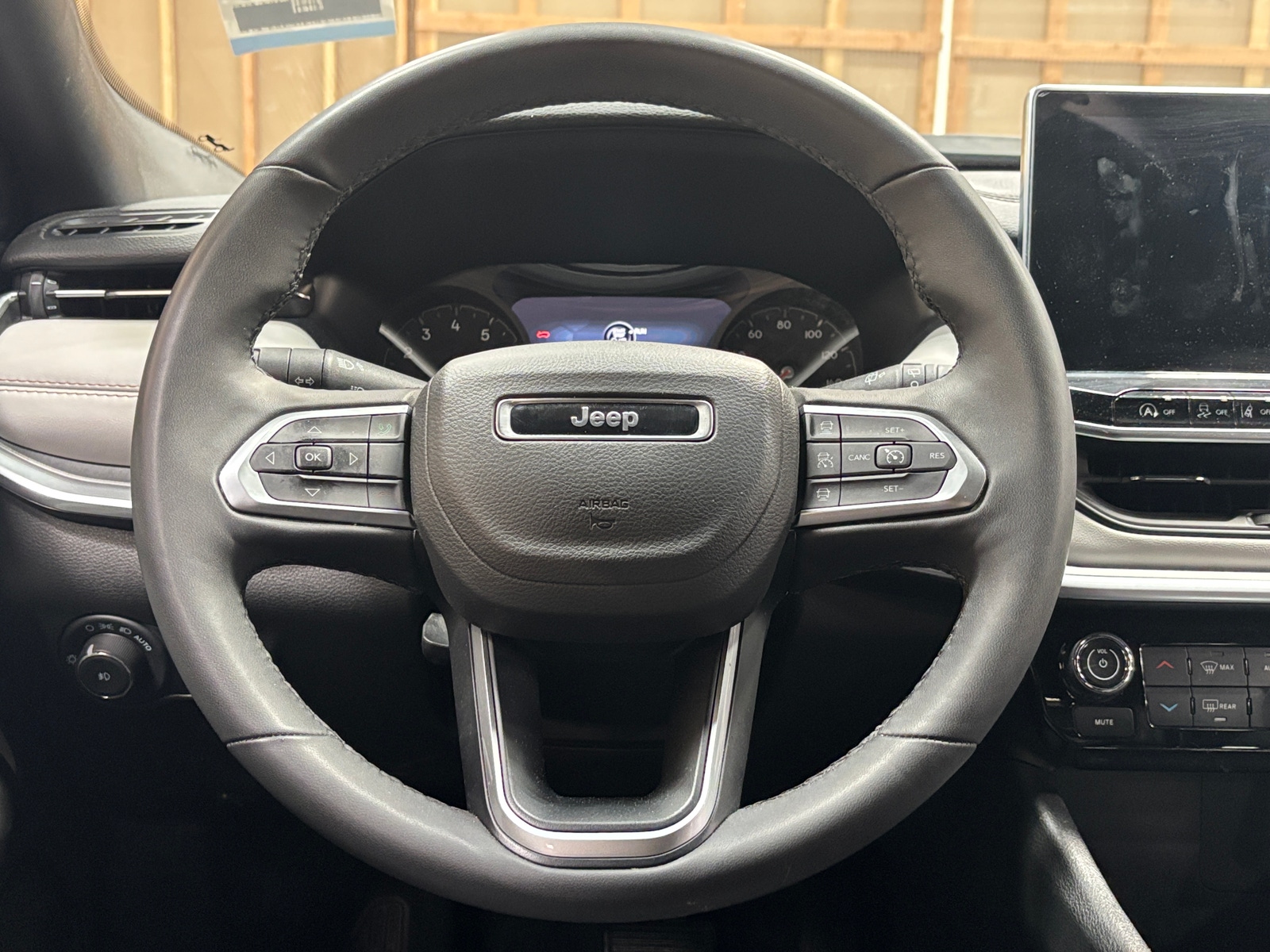 Thumbnail: 2025 Jeep Compass - 4