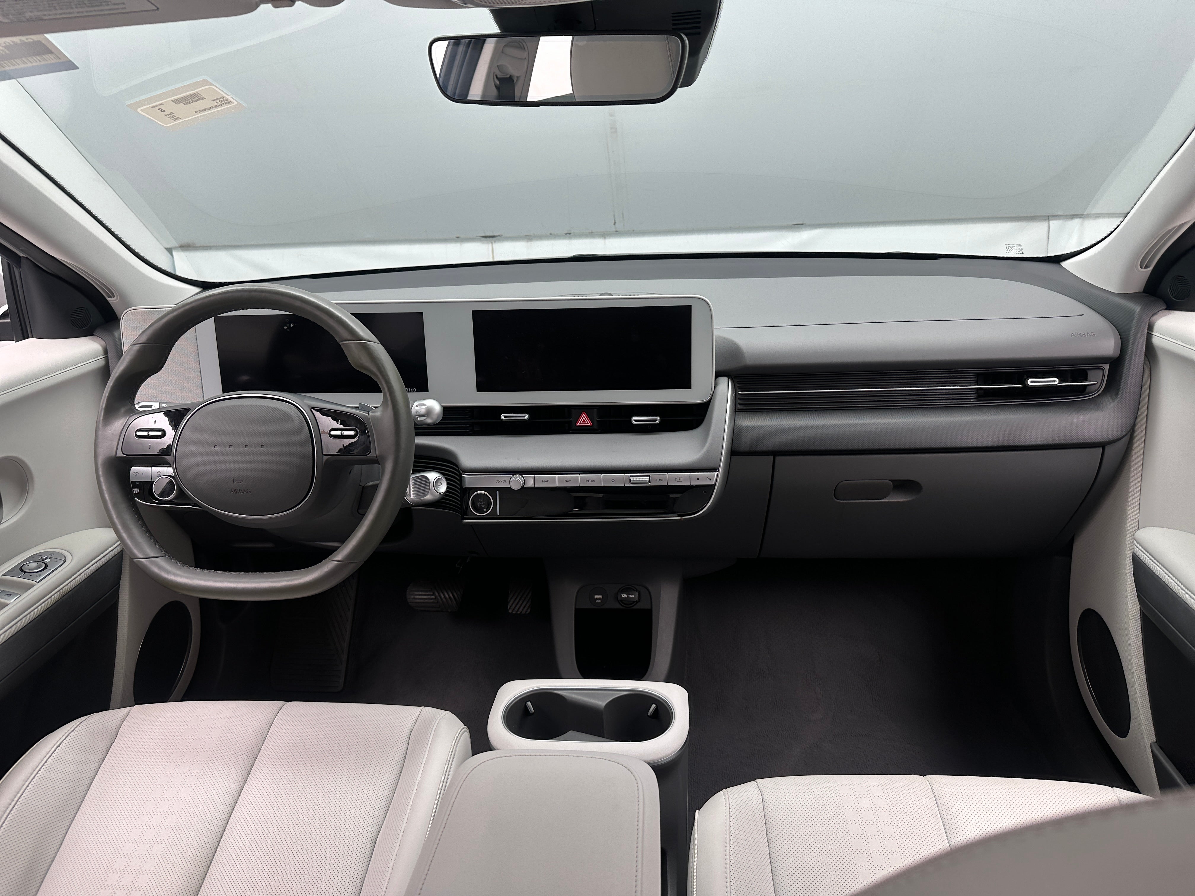 Used 2022 Hyundai IONIQ 5 SEL with VIN KM8KN4AE8NU056579 for sale in Auburn, WA