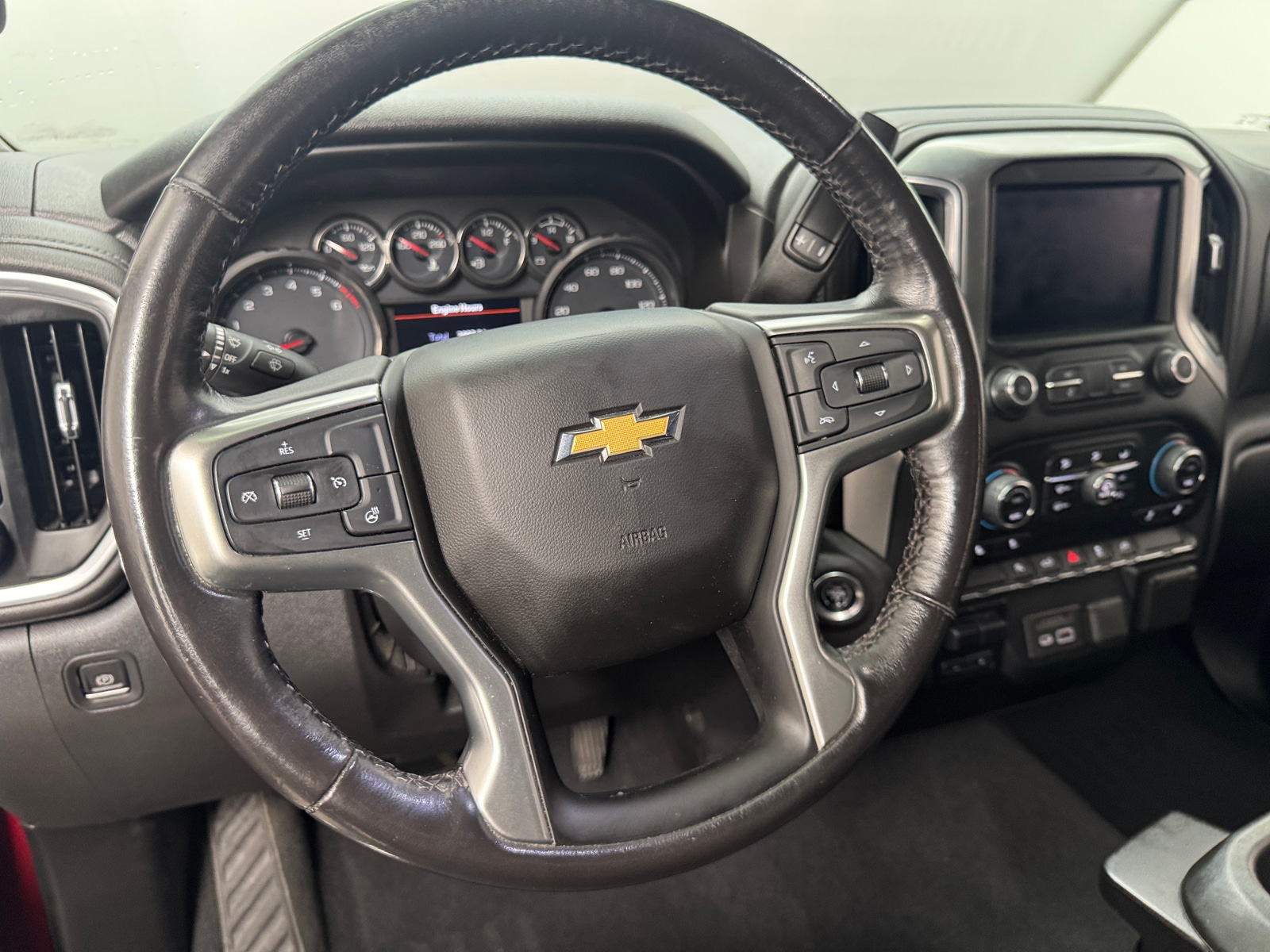 Thumbnail: 2022 Chevrolet Silverado 1500 - 5