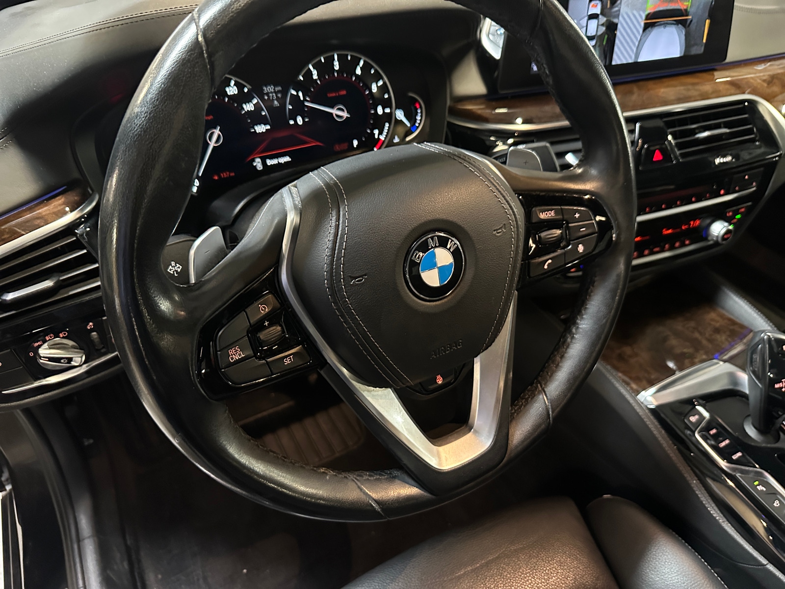 Thumbnail: 2018 BMW 5 Series - 5